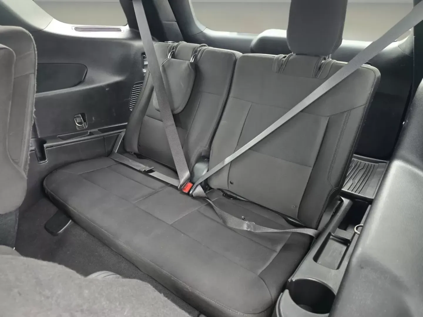 2020 Ford Explorer XLT (1FMSK8DH0LG) with an Other engine, located at 5115 14th Ave., Columbus, GA, 31904, (706) 323-0345, 32.511494, -84.971046 - Experience the perfect blend of adventure and practicality with this stunning 2020 Ford Explorer XLT, available now at Gils Auto in Phenix City, AL. If you're looking for a vehicle that's great for growing families, perfect for weekend adventures, and ideal for long commutes, this SUV checks all the - Photo#13