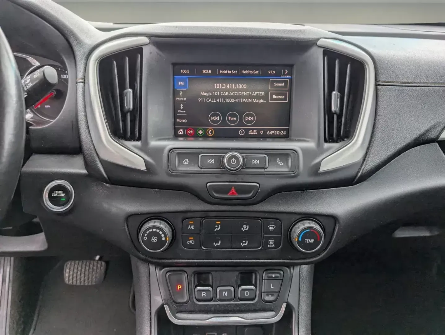 2020 /Jet Black GMC Terrain SLE (3GKALMEVXLL) with an Turbocharged Gas/E15 I4 1.5L/92 engine, 9-Speed Automatic transmission, located at 1430 Gateway Drive, Opelika, AL, 36801, (334) 239-0944, 32.637871, -85.409790 - ### Drive into Adventure with the 2020 GMC Terrain SLE<br /> <br /> Are you ready to upgrade your driving experience? Whether you're navigating daily commutes, taking the kids to soccer practice, or embarking on weekend getaways, the 2020 GMC Terrain SLE is the perfect SUV for your lifestyle. At Gil - Photo#14