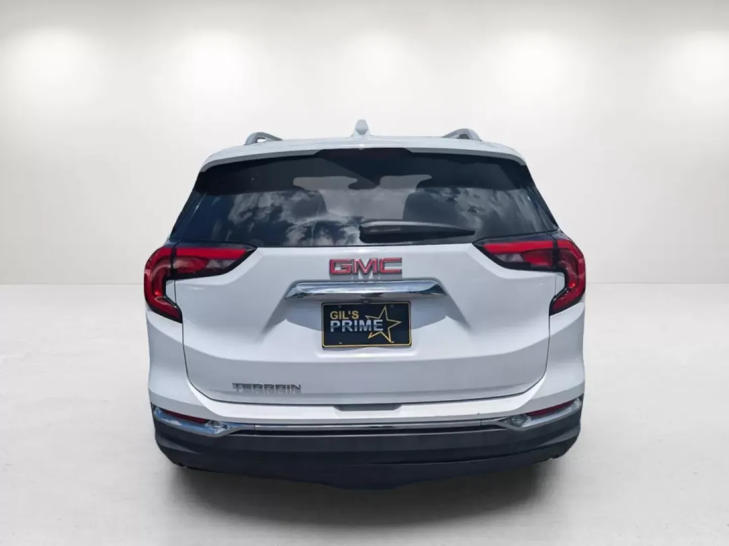 2020 /Jet Black GMC Terrain SLT (3GKALPEV2LL) with an Other engine, located at 7000 Northlake Connector, Columbus, GA, 31904, (706) 987-8085, 32.524975, -84.978134 - **Discover Your Adventure with the 2020 GMC Terrain SLT at Gils Auto - Phenix City**<br /> <br /> Are you ready to enhance your lifestyle with a vehicle that perfectly blends style, comfort, and capability? The 2020 GMC Terrain SLT is the SUV you've been waiting for, ideally suited for families, com - Photo#4