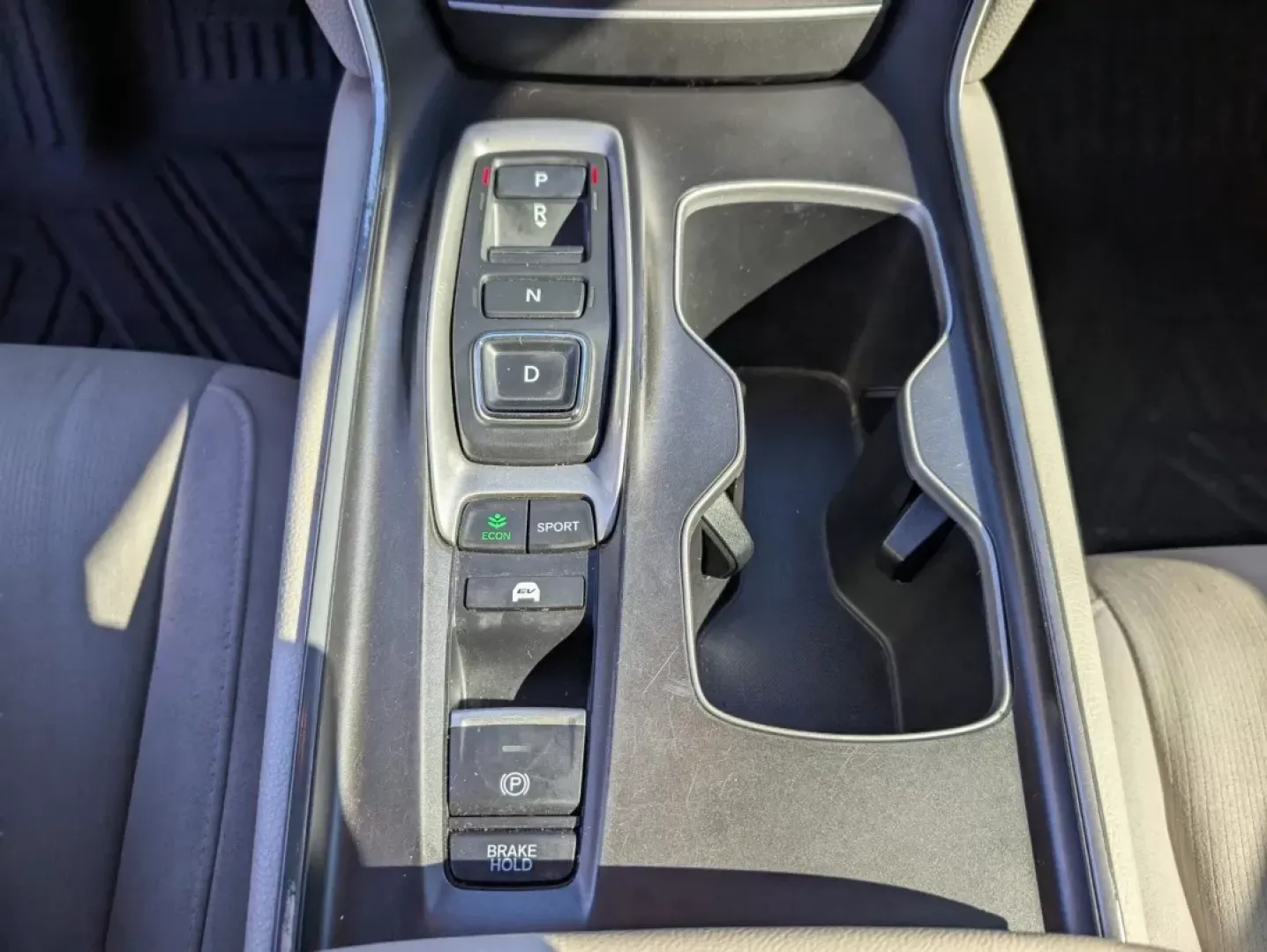 2020 Honda Accord Hybrid EX (1HGCV3F4XLA) with an Other engine, located at 521 Old Farm Lane Rd, Prattville, AL, 36066, (334) 325-1505, 32.482460, -86.416367 - **Unleash Your Adventures with the 2020 Honda Accord Hybrid EX at Gils Auto!**<br /> <br /> Are you searching for a versatile vehicle that fits seamlessly into your dynamic lifestyle? The 2020 Honda Accord Hybrid EX is the perfect companion for both the daily commuter and the weekend explorer. With - Photo#12