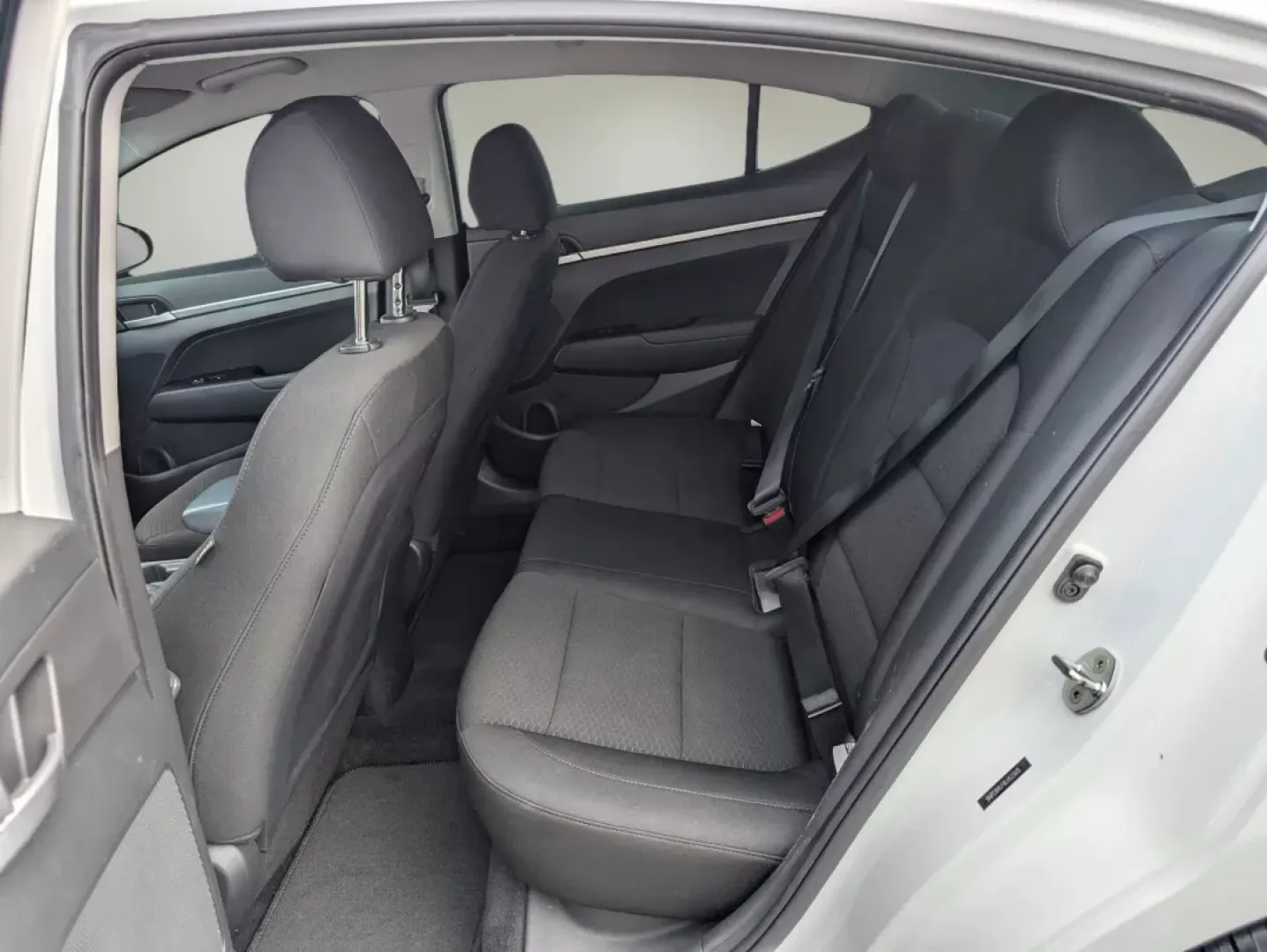 2020 /Black Hyundai Elantra SEL (5NPD84LF8LH) with an Other engine, located at 804 22nd Ave, Phenix City, AL, 36870, (334) 297-1860, 32.484749, -85.024475 - **Discover the Perfect Blend of Style and Reliability with the 2020 Hyundai Elantra SEL at Gils Auto in Opelika!**<br /> <br /> Are you in the market for a dependable sedan that fits seamlessly into your daily routine? Whether you're commuting to work, running errands around town, or taking the fami - Photo#10