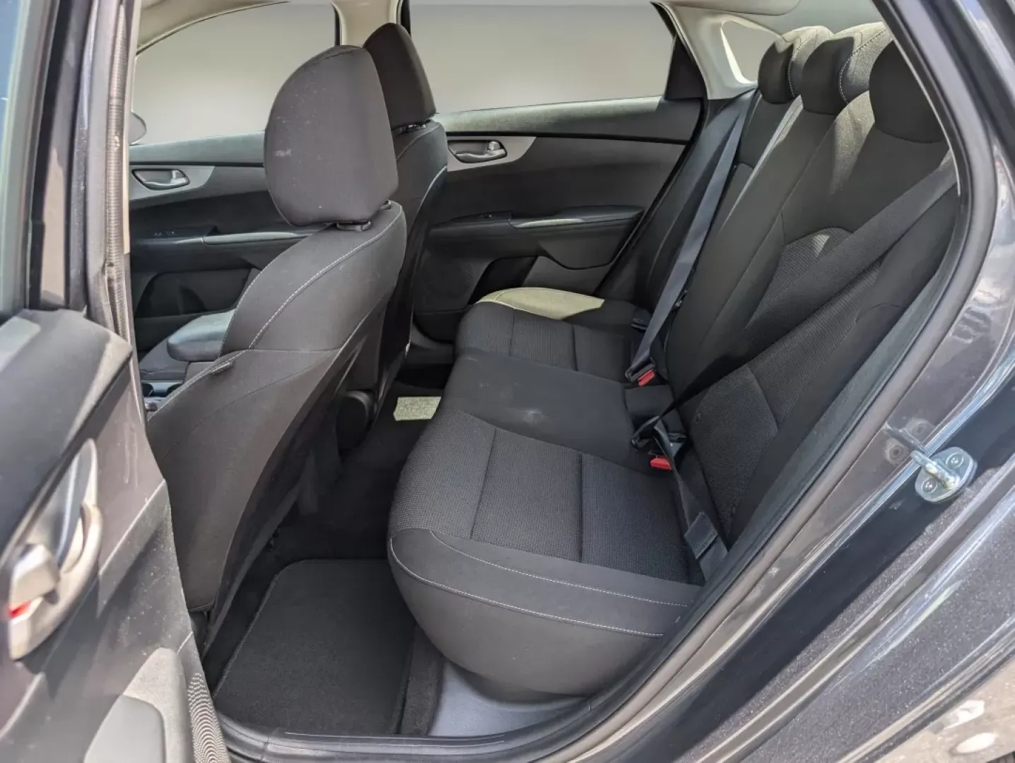 2020 /Black Kia Forte LXS (3KPF24AD6LE) with an Other engine, located at 1430 Gateway Drive, Opelika, AL, 36801, (334) 239-0944, 32.637871, -85.409790 - **Discover Your Next Adventure with the 2020 Kia Forte at Gils Auto - Columbus #2!**<br /> <br /> Are you looking for a reliable sedan that fits seamlessly into your daily routine and weekend getaways? Look no further than this 2020 Kia Forte LXS, an ideal choice for budget-conscious buyers and grow - Photo#11