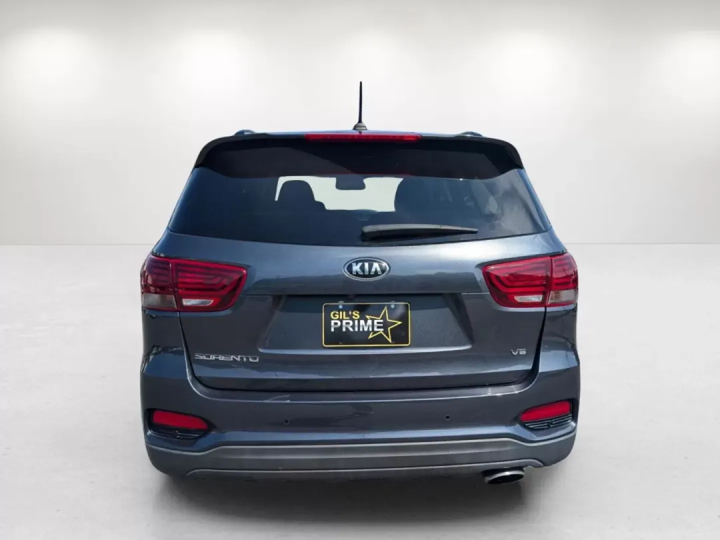 2020 /Black Kia Sorento S V6 (5XYPG4A50LG) with an Other engine, located at 521 Old Farm Lane Rd, Prattville, AL, 36066, (334) 325-1505, 32.482460, -86.416367 - **Adventure Awaits: Discover the 2020 Kia Sorento at Gils Auto in Phenix City, AL!**<br /> <br /> If you're seeking a versatile SUV that combines style, comfort, and practicality, look no further than the 2020 Kia Sorento S V6 available now at Gils Auto, your trusted Buy Here Pay Here dealership loc - Photo#4