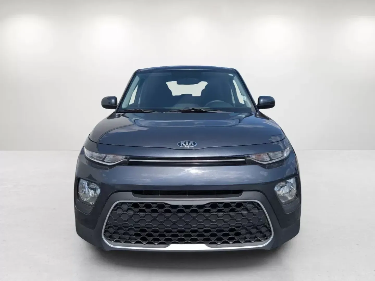 2020 /Black Kia Soul LX (KNDJ23AU7L7) with an Other engine, located at 3959 U.S. 80 W, Phenix City, AL, 36870, (334) 297-4885, 32.469296, -85.135185 - **Discover Your Next Adventure: 2020 Kia Soul LX at Gils Auto in Phenix City!**<br /> <br /> Are you ready to elevate your daily commute and weekend getaways? The 2020 Kia Soul LX is the perfect hatchback for those who seek versatility without compromising style. With its spacious interior, advanced - Photo#1