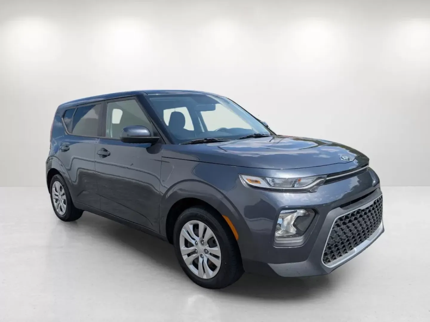 2020 /Black Kia Soul LX (KNDJ23AU7L7) with an Other engine, located at 3959 U.S. 80 W, Phenix City, AL, 36870, (334) 297-4885, 32.469296, -85.135185 - **Discover Your Next Adventure: 2020 Kia Soul LX at Gils Auto in Phenix City!**<br /> <br /> Are you ready to elevate your daily commute and weekend getaways? The 2020 Kia Soul LX is the perfect hatchback for those who seek versatility without compromising style. With its spacious interior, advanced - Photo#2