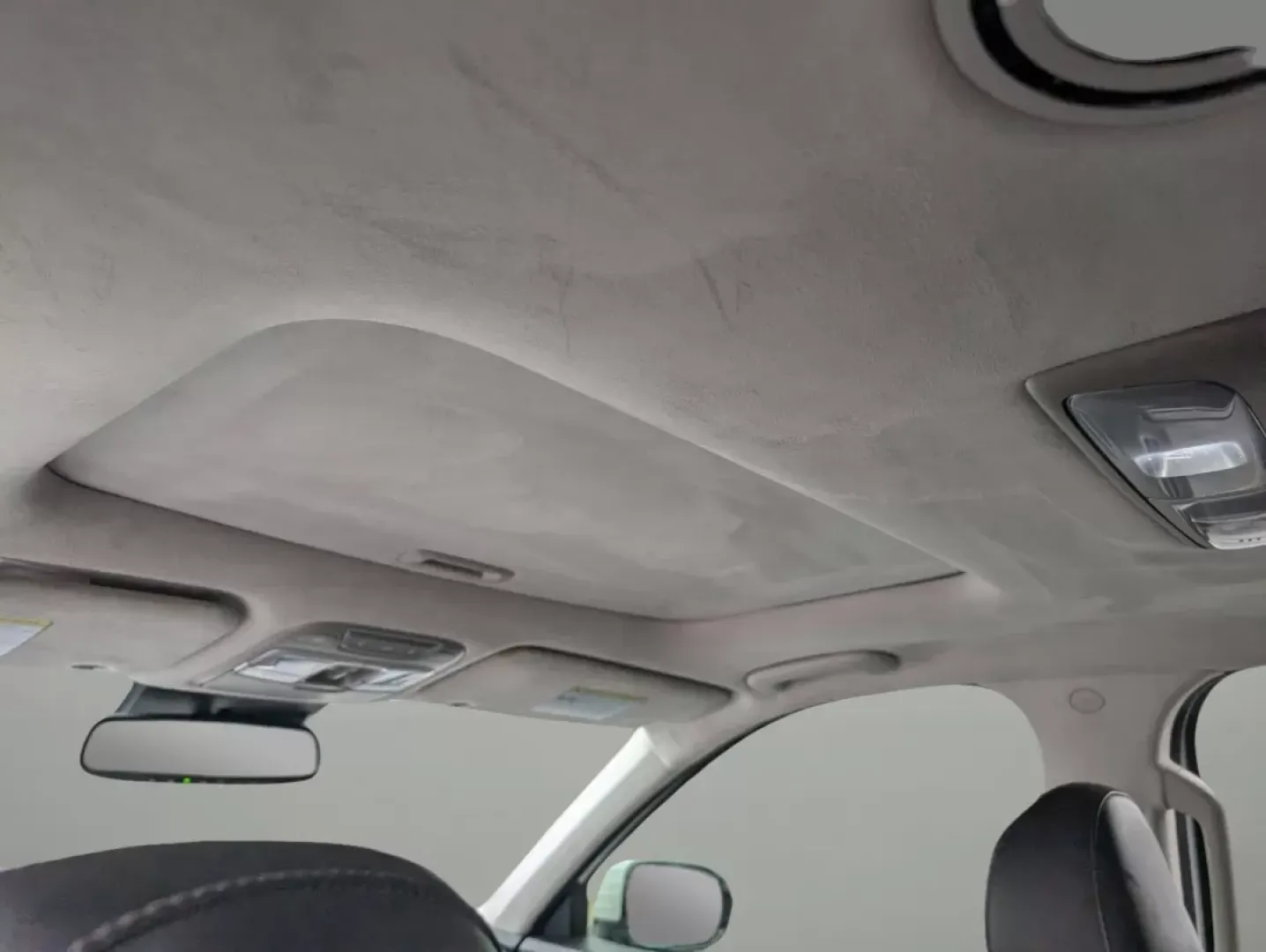 2020 /Black Kia Telluride SX (5XYP5DHC4LG) with an Other engine, located at 1430 Gateway Drive, Opelika, AL, 36801, (334) 239-0944, 32.637871, -85.409790 - Discover the perfect blend of luxury and practicality with this **2020 Kia Telluride SX**, available now at **Gils Auto** in Phenix City, AL. Imagine hitting the road for unforgettable family adventures in this spacious and stylish SUV, designed to accommodate everyone comfortably while turning head - Photo#15