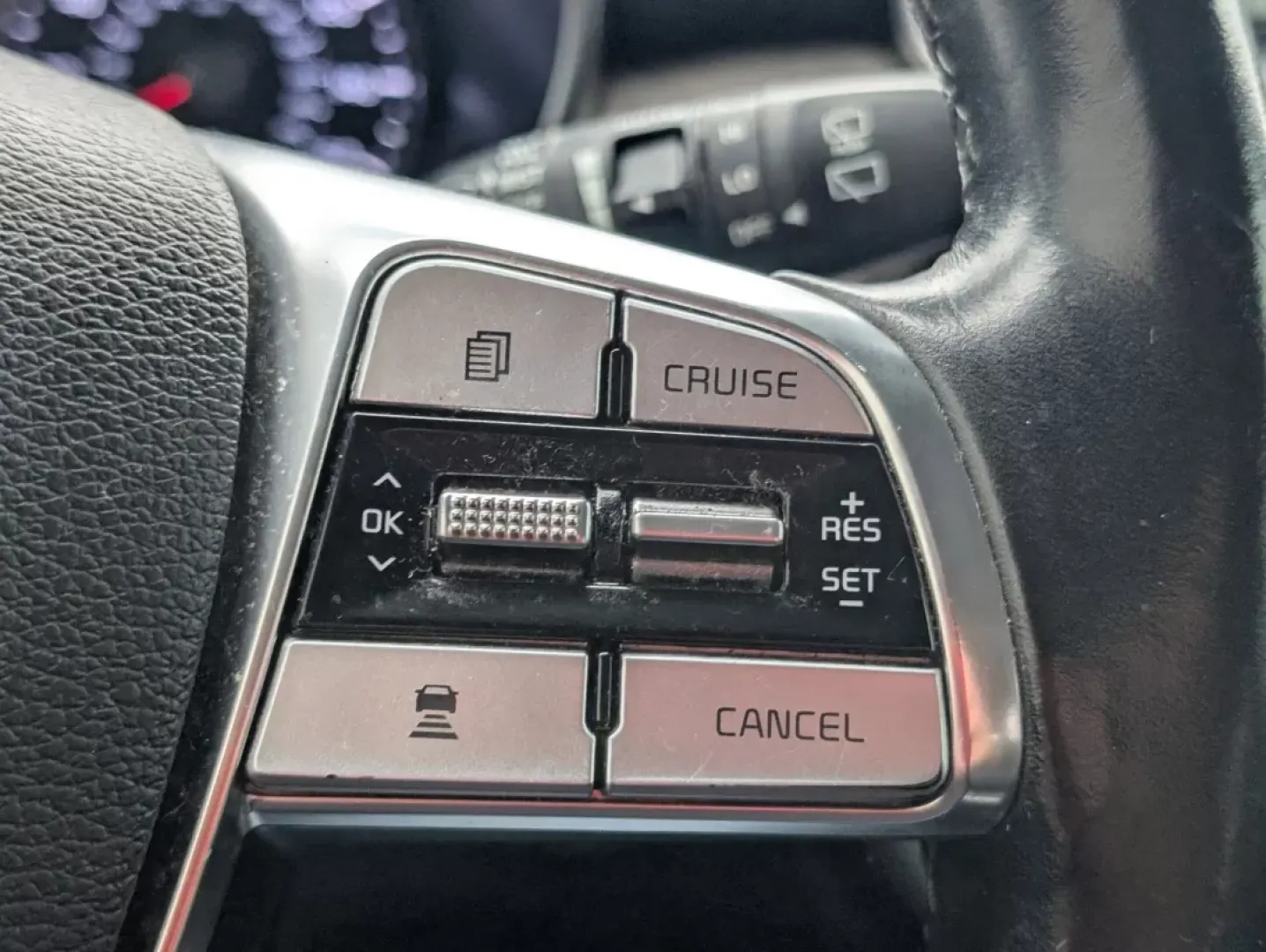 2020 /Black Kia Telluride SX (5XYP5DHC4LG) with an Other engine, located at 1430 Gateway Drive, Opelika, AL, 36801, (334) 239-0944, 32.637871, -85.409790 - Discover the perfect blend of luxury and practicality with this **2020 Kia Telluride SX**, available now at **Gils Auto** in Phenix City, AL. Imagine hitting the road for unforgettable family adventures in this spacious and stylish SUV, designed to accommodate everyone comfortably while turning head - Photo#20