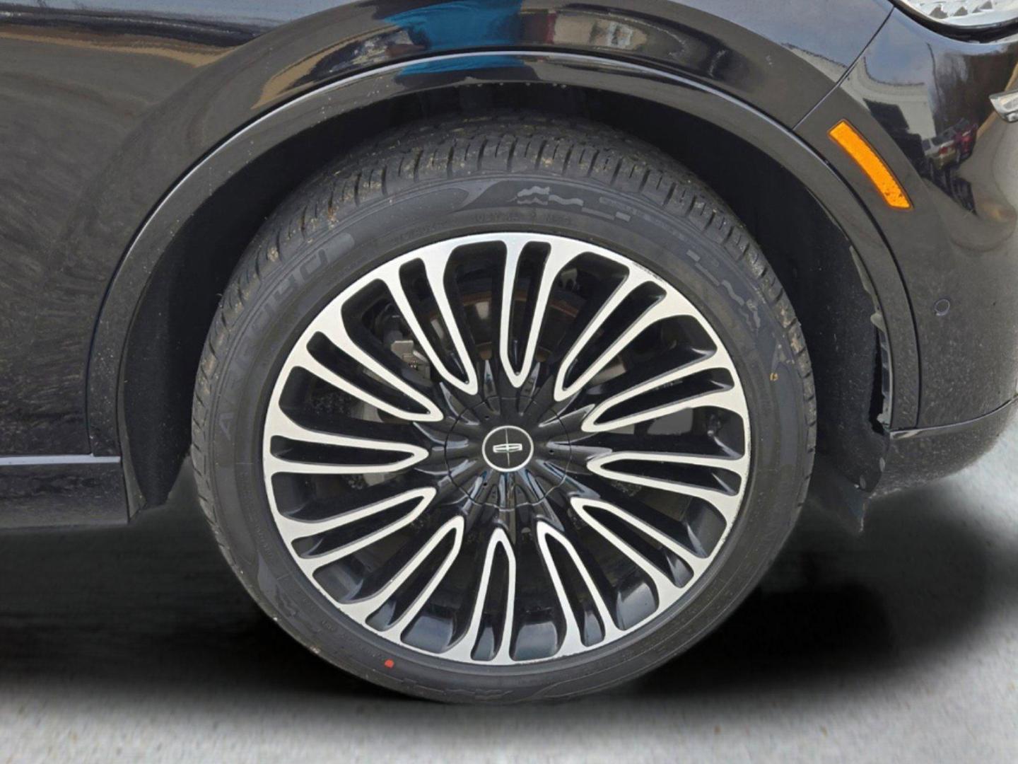 2020 Lincoln Aviator Black Label (5LM5J9XC2LG) with an Twin Turbo Premium Unleaded V-6 3.0 L/183 engine, 10-Speed Automatic w/OD transmission, located at 5115 14th Ave., Columbus, GA, 31904, (706) 323-0345, 32.511494, -84.971046 - 2020 Lincoln Aviator Black Label - Photo#8