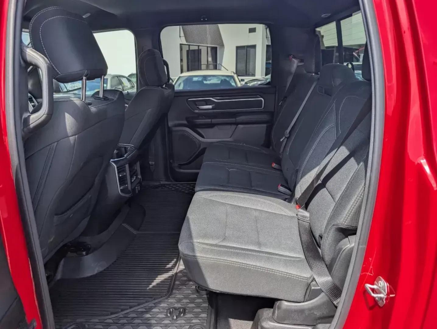 2020 /Black Ram 1500 Big Horn (1C6RREFT0LN) with an Other engine, located at 3959 U.S. 80 W, Phenix City, AL, 36870, (334) 297-4885, 32.469296, -85.135185 - **Unleash Your Adventures with the 2020 Ram 1500 Big Horn at Gils Auto!**<br /> <br /> Are you ready to elevate your lifestyle? Whether you're hauling gear for your weekend adventures, commuting to work, or managing a busy family life, the 2020 Ram 1500 Big Horn Crew Cab Pickup is designed to meet a - Photo#10