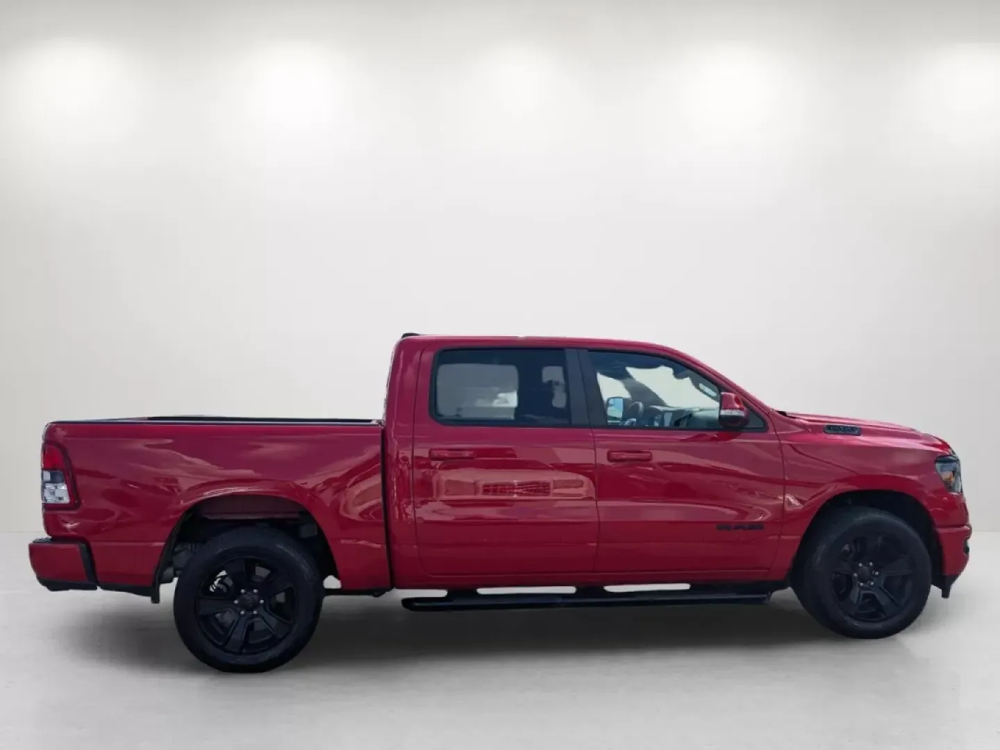 2020 /Black Ram 1500 Big Horn (1C6RREFT0LN) with an Other engine, located at 804 22nd Ave, Phenix City, AL, 36870, (334) 297-1860, 32.484749, -85.024475 - **Unleash Your Adventures with the 2020 Ram 1500 Big Horn at Gils Auto!**<br /> <br /> Are you ready to elevate your lifestyle? Whether you're hauling gear for your weekend adventures, commuting to work, or managing a busy family life, the 2020 Ram 1500 Big Horn Crew Cab Pickup is designed to meet a - Photo#3