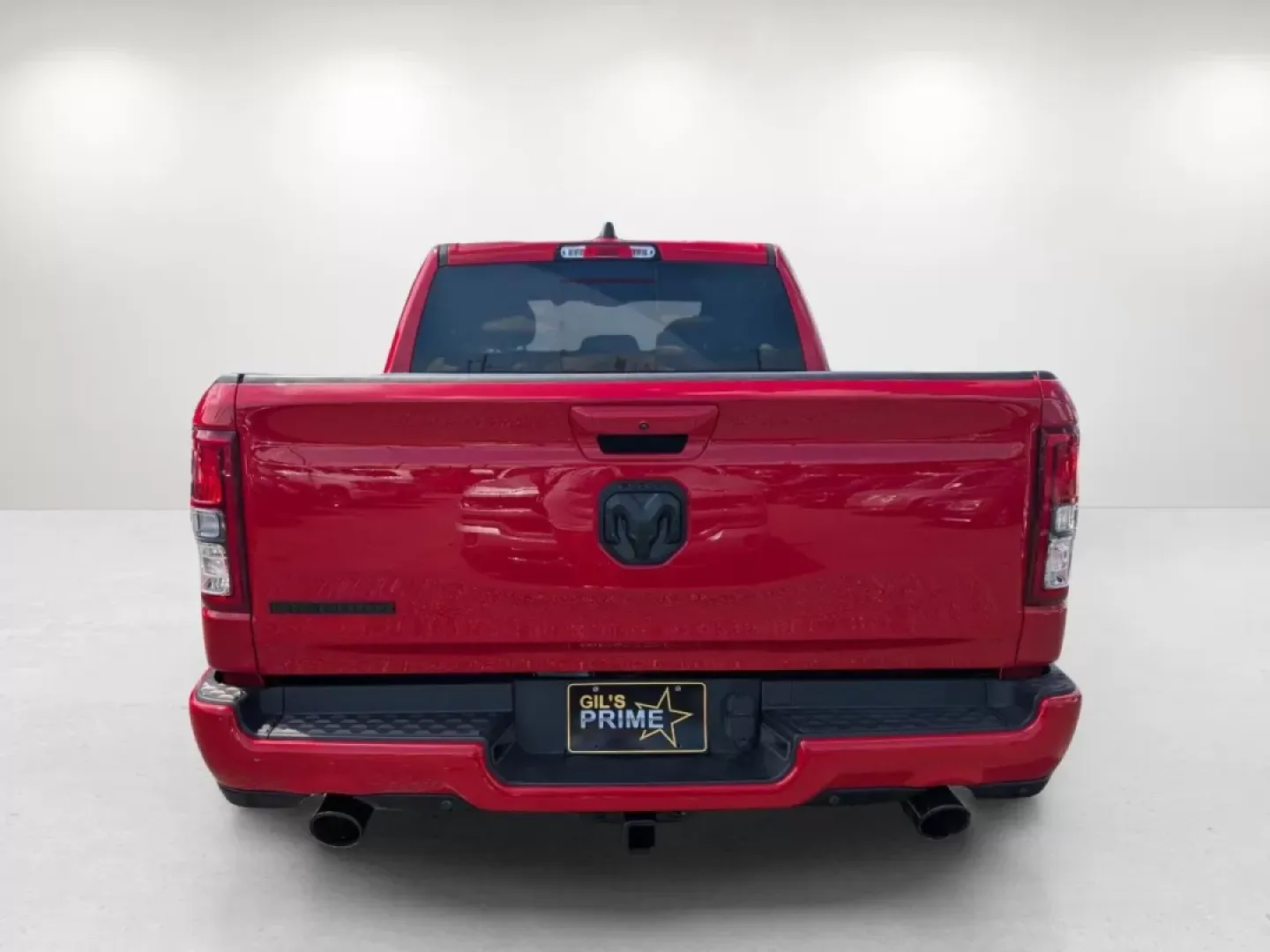 2020 /Black Ram 1500 Big Horn (1C6RREFT0LN) with an Other engine, located at 804 22nd Ave, Phenix City, AL, 36870, (334) 297-1860, 32.484749, -85.024475 - **Unleash Your Adventures with the 2020 Ram 1500 Big Horn at Gils Auto!**<br /> <br /> Are you ready to elevate your lifestyle? Whether you're hauling gear for your weekend adventures, commuting to work, or managing a busy family life, the 2020 Ram 1500 Big Horn Crew Cab Pickup is designed to meet a - Photo#5