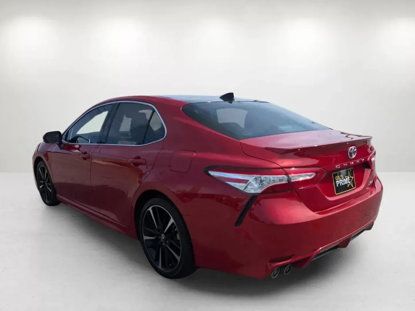 2020 Toyota Camry XSE (4T1K61AK2LU) with an Regular Unleaded I-4 2.5 L/152 engine, 8-Speed Automatic w/OD transmission, located at 3959 U.S. 80 W, Phenix City, AL, 36870, (334) 297-4885, 32.469296, -85.135185 - 2020 Toyota Camry XSE - Photo#2