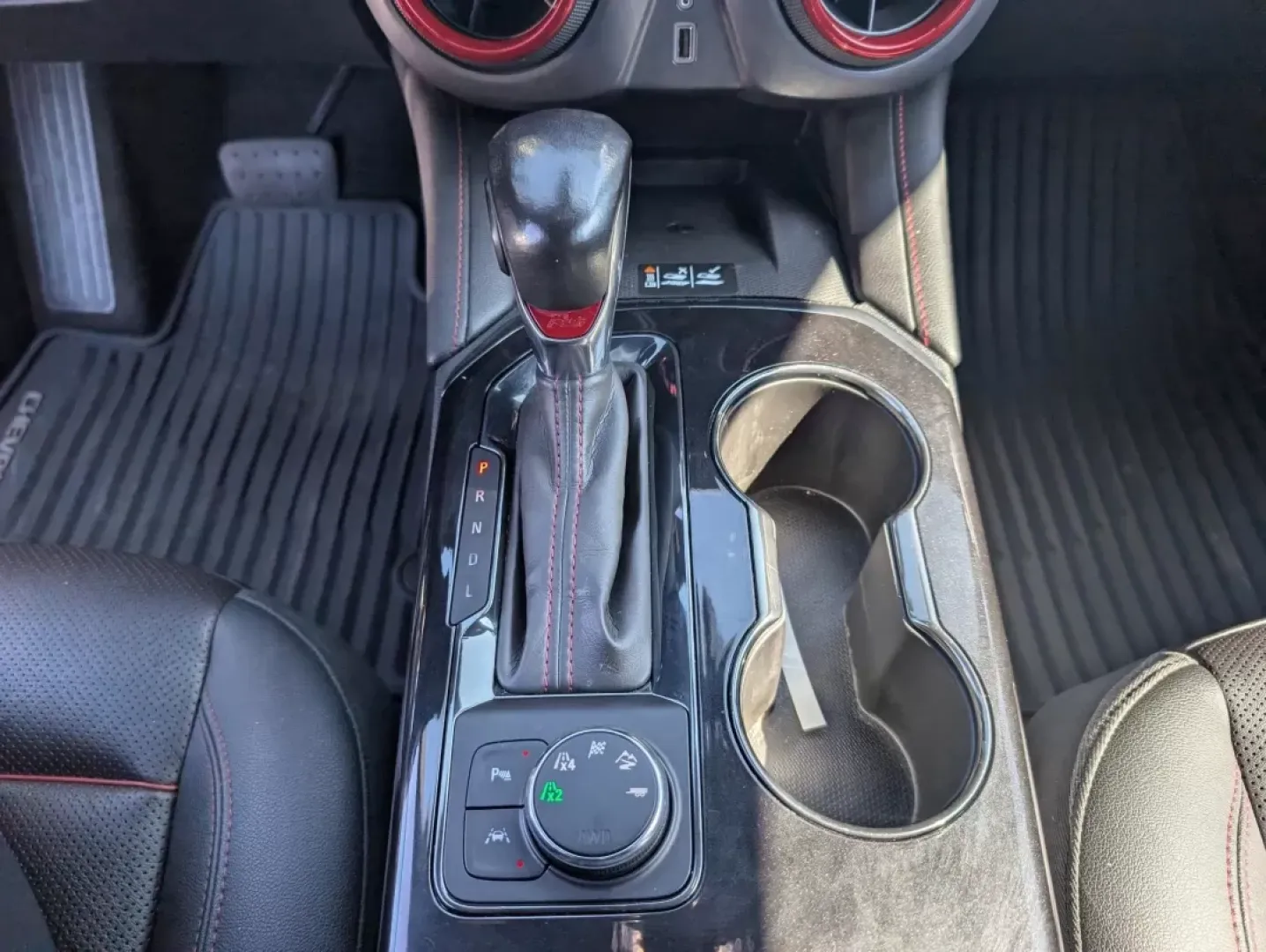 2021 /Jet Black Chevrolet Blazer RS (3GNKBKRS4MS) with an Other engine, located at 804 22nd Ave, Phenix City, AL, 36870, (334) 297-1860, 32.484749, -85.024475 - **Explore New Adventures with the 2021 Chevrolet Blazer RS at Gils Auto!**<br /> <br /> Are you ready to elevate your next road trip or weekend getaway? The 2021 Chevrolet Blazer RS is the ideal SUV for those who crave adventure without sacrificing comfort and style. Designed for individuals and fam - Photo#27