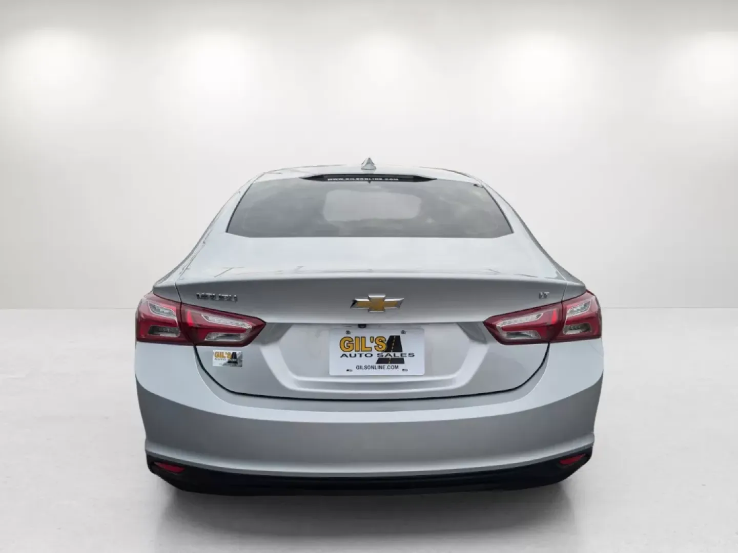 2021 /Jet Black Chevrolet Malibu LT (1G1ZD5STXMF) with an Other engine, located at 1430 Gateway Drive, Opelika, AL, 36801, (334) 239-0944, 32.637871, -85.409790 - **Elevate Your Daily Drive with the 2021 Chevrolet Malibu LT from Gils Auto!**<br /> <br /> Are you looking for a sleek, reliable sedan that comfortably accommodates your family's daily journey or weekend adventures? Look no further than the stunning 2021 Chevrolet Malibu LT, available now at Gils A - Photo#6