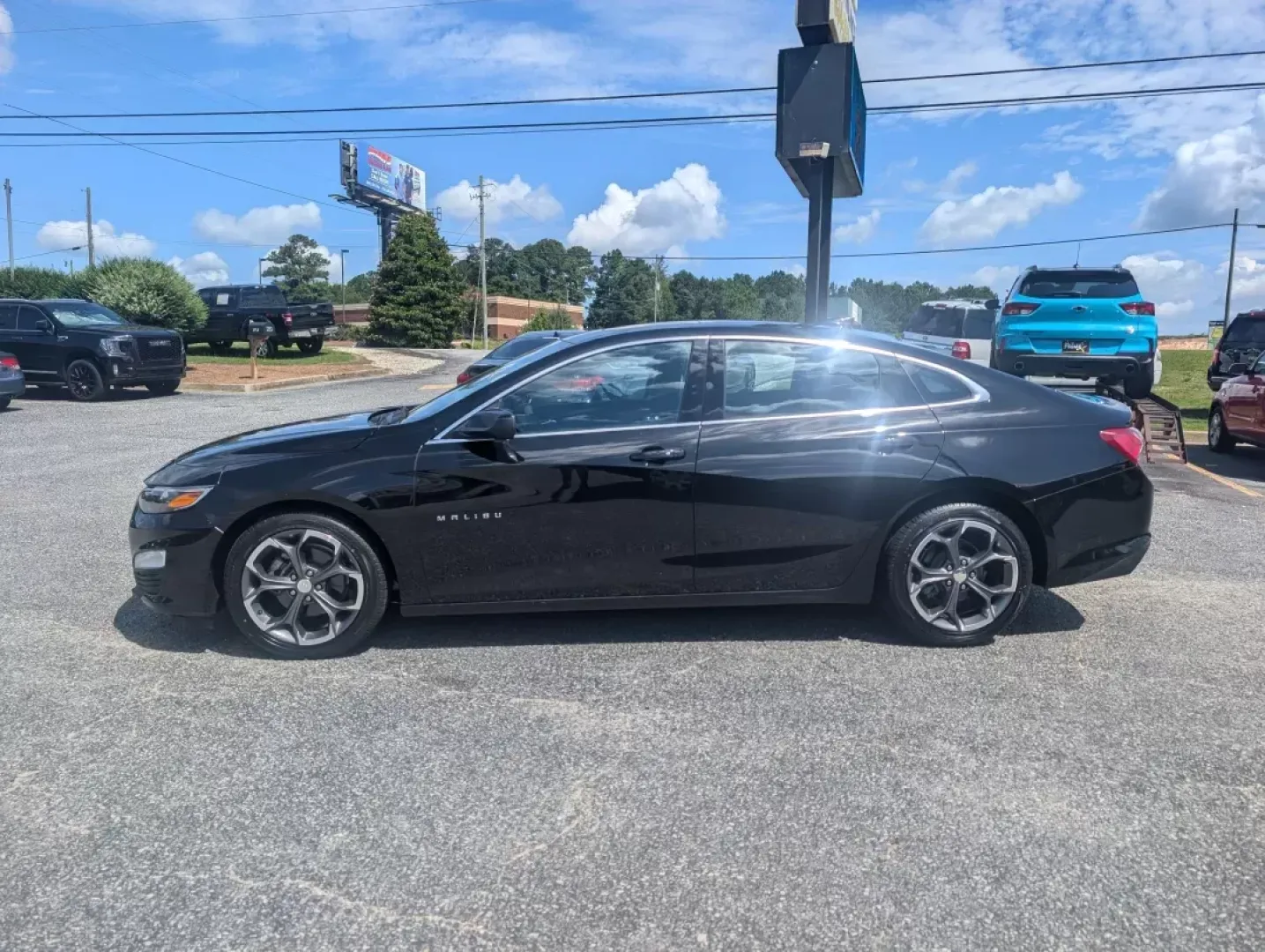 2021 /Jet Black Chevrolet Malibu LT (1G1ZD5ST7MF) with an Other engine, located at 3959 U.S. 80 W, Phenix City, AL, 36870, (334) 297-4885, 32.469296, -85.135185 - Are you ready to elevate your daily commute, family trips, or weekend getaways? Look no further than this stunning 2021 Chevrolet Malibu LT, expertly designed for those who appreciate comfort, style, and reliability. Whether you're navigating through Phenix City or heading out on a road trip to near - Photo#7