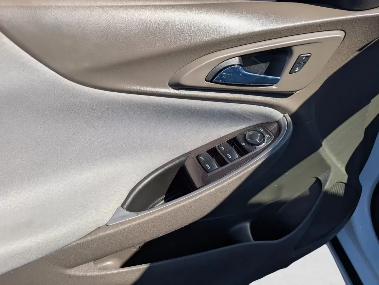 2021 /Dark Atmosphere/ Medium Ash Gray Chevrolet Malibu LS (1G1ZC5ST0MF) with an Other engine, located at 3959 U.S. 80 W, Phenix City, AL, 36870, (334) 297-4885, 32.469296, -85.135185 - **Elevate Your Everyday Commute with the 2021 Chevrolet Malibu LS**<br /> <br /> Are you looking for a reliable sedan that fits seamlessly into your busy lifestyle? Look no further than the 2021 Chevrolet Malibu LS, available now at Gils Auto in Phenix City, AL. Perfectly designed for daily commutes - Photo#9