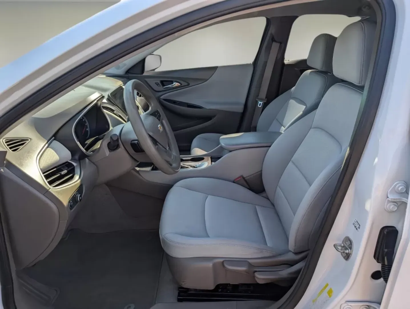 2021 /Dark Atmosphere/ Medium Ash Gray Chevrolet Malibu LS (1G1ZC5ST0MF) with an Other engine, located at 3959 U.S. 80 W, Phenix City, AL, 36870, (334) 297-4885, 32.469296, -85.135185 - **Elevate Your Everyday Commute with the 2021 Chevrolet Malibu LS**<br /> <br /> Are you looking for a reliable sedan that fits seamlessly into your busy lifestyle? Look no further than the 2021 Chevrolet Malibu LS, available now at Gils Auto in Phenix City, AL. Perfectly designed for daily commutes - Photo#10