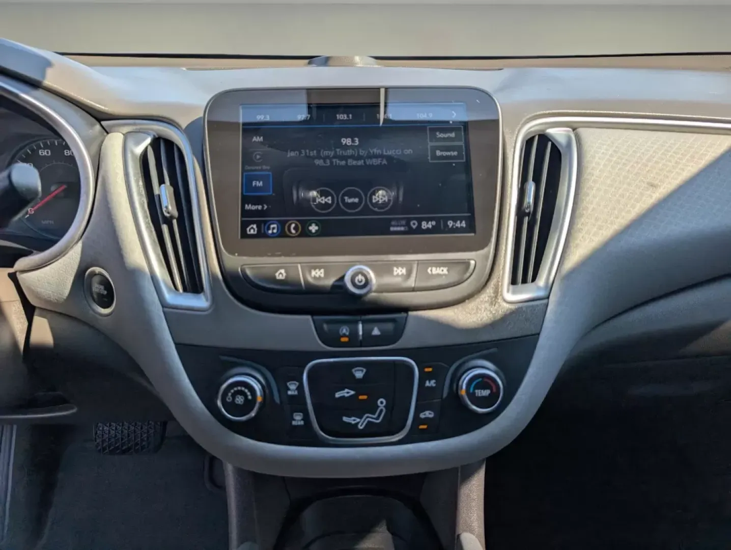 2021 /Dark Atmosphere/ Medium Ash Gray Chevrolet Malibu LS (1G1ZC5ST0MF) with an Other engine, located at 3959 U.S. 80 W, Phenix City, AL, 36870, (334) 297-4885, 32.469296, -85.135185 - **Elevate Your Everyday Commute with the 2021 Chevrolet Malibu LS**<br /> <br /> Are you looking for a reliable sedan that fits seamlessly into your busy lifestyle? Look no further than the 2021 Chevrolet Malibu LS, available now at Gils Auto in Phenix City, AL. Perfectly designed for daily commutes - Photo#14