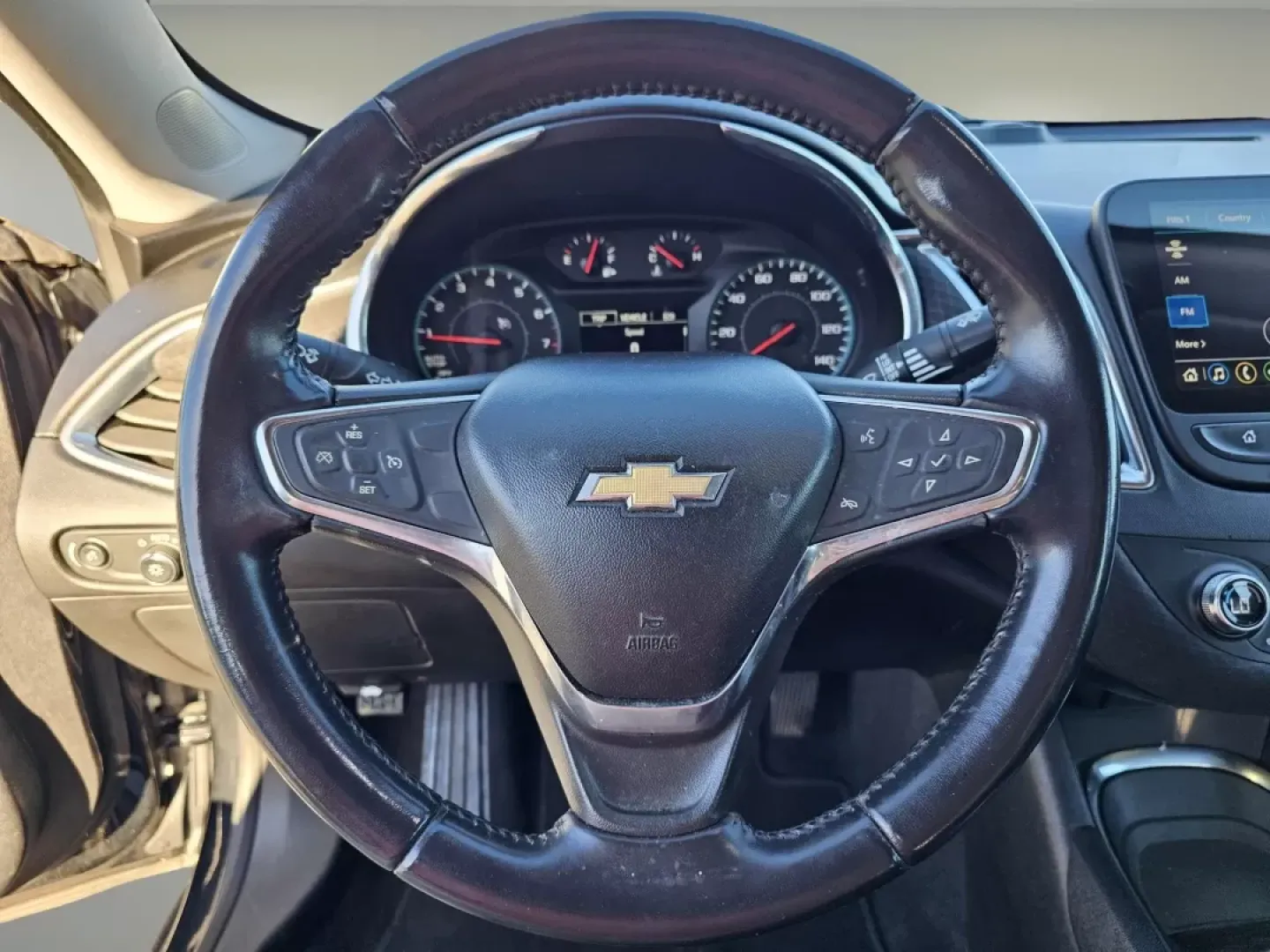 2021 /Jet Black Chevrolet Malibu LT (1G1ZD5ST3MF) with an Other engine, located at 7000 Northlake Connector, Columbus, GA, 31904, (706) 987-8085, 32.524975, -84.978134 - Are you in search of a vehicle that seamlessly blends style, comfort, and performance for your daily commute or weekend escapades? Look no further than this stunning 2021 Chevrolet Malibu LT, available now at Gils Auto-your trusted Buy Here Pay Here dealership in Phenix City, AL. Located convenientl - Photo#10