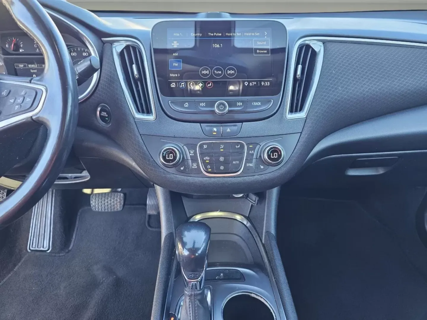 2021 /Jet Black Chevrolet Malibu LT (1G1ZD5ST3MF) with an Other engine, located at 7000 Northlake Connector, Columbus, GA, 31904, (706) 987-8085, 32.524975, -84.978134 - Are you in search of a vehicle that seamlessly blends style, comfort, and performance for your daily commute or weekend escapades? Look no further than this stunning 2021 Chevrolet Malibu LT, available now at Gils Auto-your trusted Buy Here Pay Here dealership in Phenix City, AL. Located convenientl - Photo#11