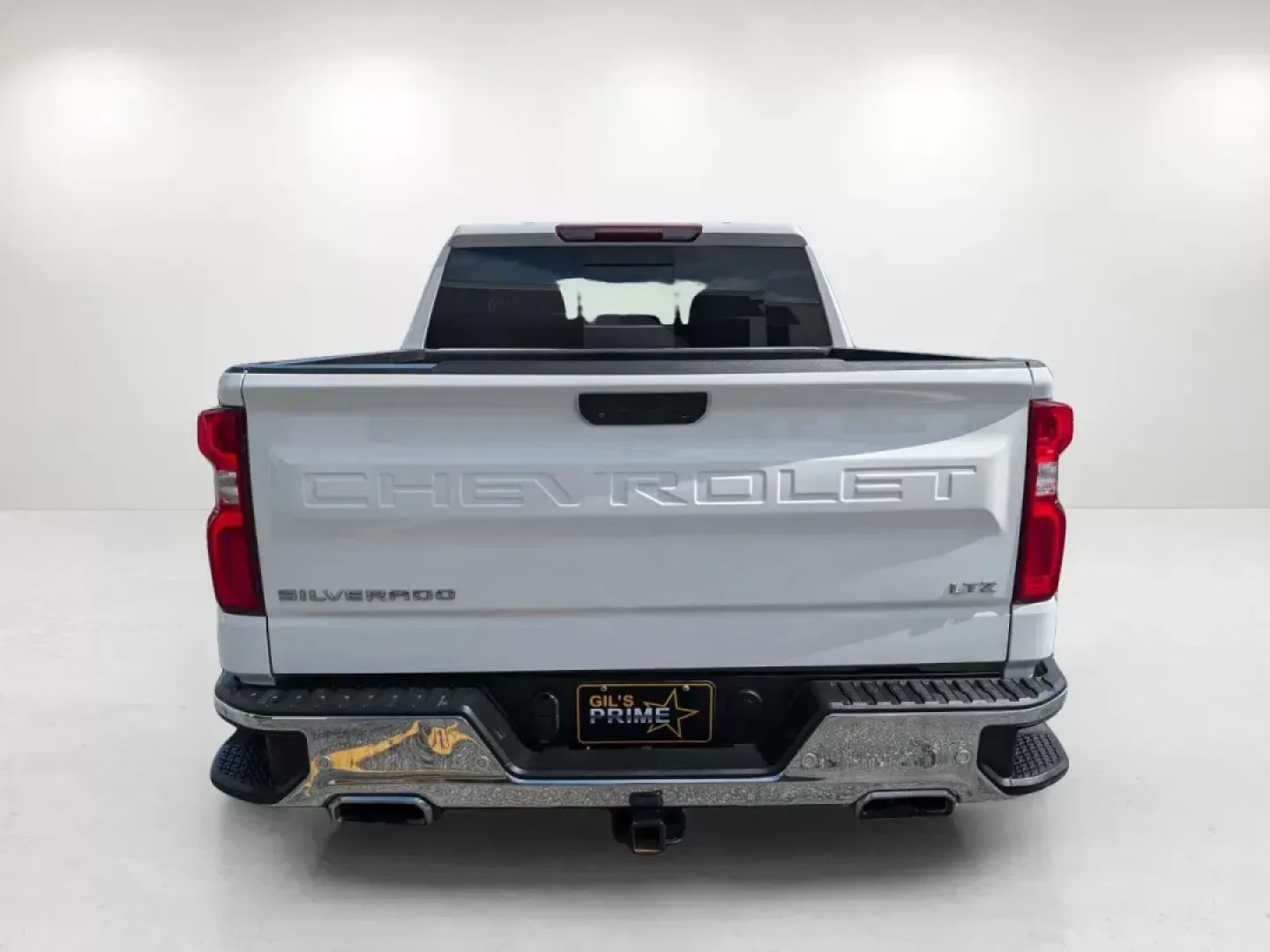 2021 /Gideon/Very Dark Atmosphere Chevrolet Silverado 1500 LTZ (3GCUYGED7MG) with an Gas V8 5.3L/325 engine, 8-Speed Automatic transmission, located at 7000 Northlake Connector, Columbus, GA, 31904, (706) 987-8085, 32.524975, -84.978134 - 2021 Chevrolet Silverado 1500 LTZ - Photo#5