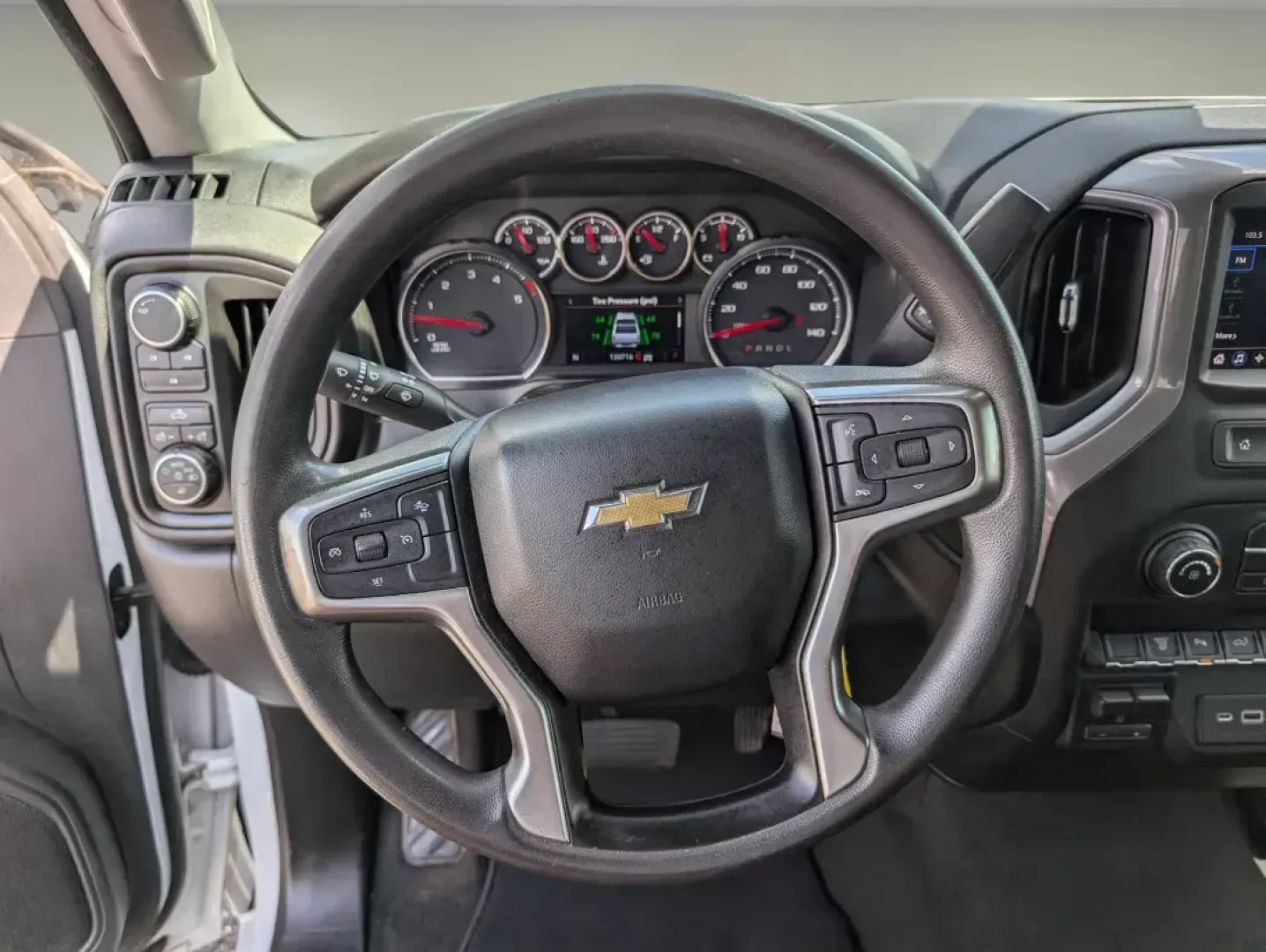 2021 /Jet Black Chevrolet Silverado 2500HD Work Truck (1GC4YLEYXMF) with an Turbocharged Diesel V8 6.6L/403 engine, 10-Speed Automatic transmission, located at 3959 U.S. 80 W, Phenix City, AL, 36870, (334) 297-4885, 32.469296, -85.135185 - 2021 Chevrolet Silverado 2500HD Work Truck - Photo#17