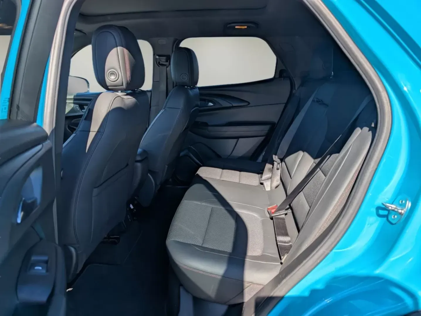 2021 /Jet Black with Red accents Chevrolet Trailblazer RS (KL79MTSL5MB) with an Other engine, located at 3959 U.S. 80 W, Phenix City, AL, 36870, (334) 297-4885, 32.469296, -85.135185 - **Explore Your Next Adventure with the 2021 Chevrolet Trailblazer RS at Gils Auto Phenix City!**<br /> <br /> Are you ready to elevate your family's road trips or daily commute? The 2021 Chevrolet Trailblazer RS is the perfect blend of versatility, style, and technology, making it an ideal companio - Photo#10