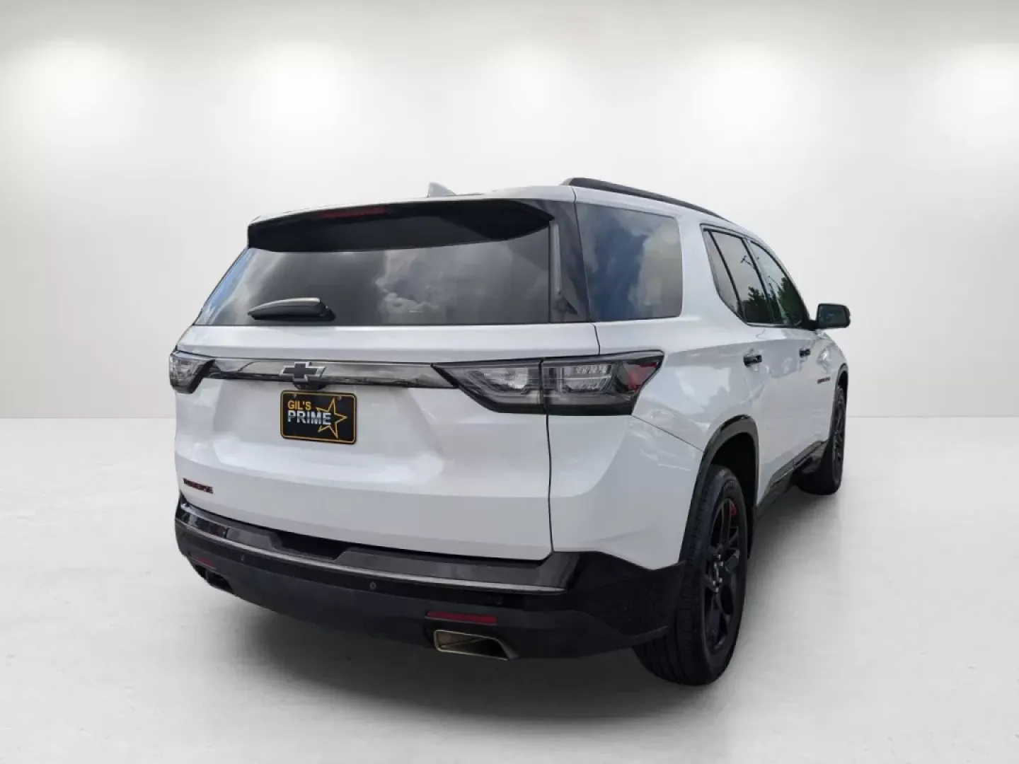 2021 /Jet Black Chevrolet Traverse Premier (1GNERKKW5MJ) with an Other engine, located at 5115 14th Ave., Columbus, GA, 31904, (706) 323-0345, 32.511494, -84.971046 - **Discover Your Adventure with the 2021 Chevrolet Traverse Premier at Gils Auto - Phenix City!**<br /> <br /> Are you ready to embark on new adventures, whether it's family road trips, daily commutes, or weekend getaways? The 2021 Chevrolet Traverse Premier is the ultimate SUV designed for those who - Photo#4