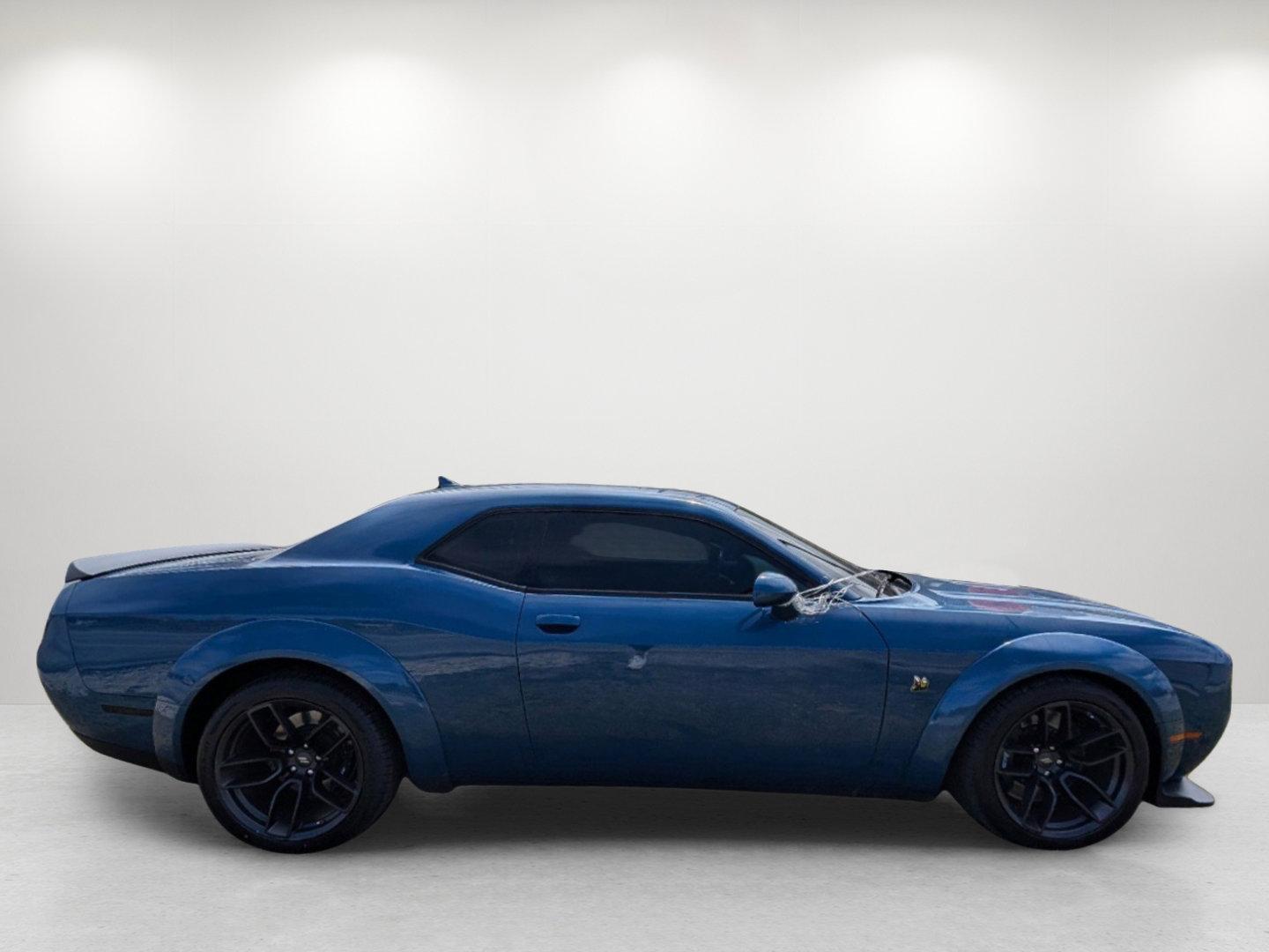 2021 /Black Dodge Challenger R/T Scat Pack Widebody (2C3CDZFJ5MH) with an Premium Unleaded V-8 6.4 L/392 engine, 8-Speed Automatic w/OD transmission, located at 7000 Northlake Connector, Columbus, GA, 31904, (706) 987-8085, 32.524975, -84.978134 - 2021 Dodge Challenger R/T Scat Pack Widebody - Photo#2