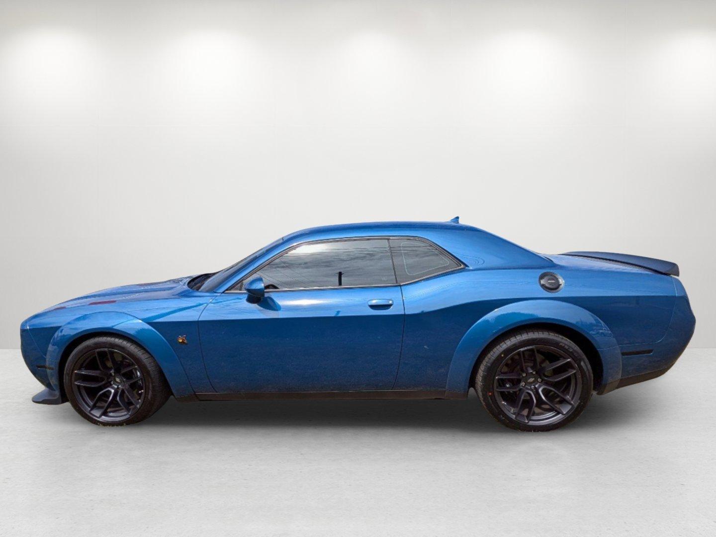 2021 /Black Dodge Challenger R/T Scat Pack Widebody (2C3CDZFJ5MH) with an Premium Unleaded V-8 6.4 L/392 engine, 8-Speed Automatic w/OD transmission, located at 7000 Northlake Connector, Columbus, GA, 31904, (706) 987-8085, 32.524975, -84.978134 - 2021 Dodge Challenger R/T Scat Pack Widebody - Photo#6