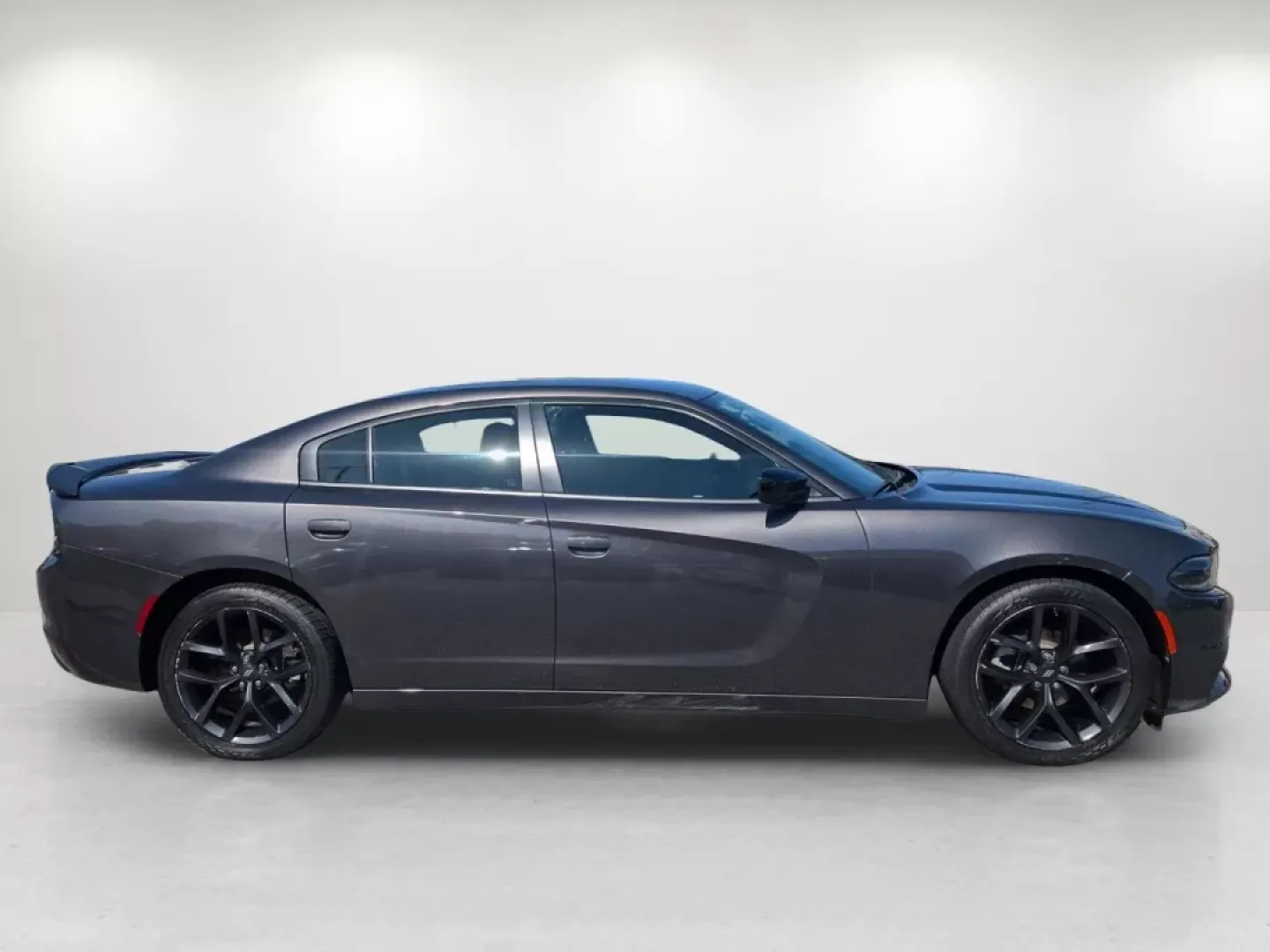 2021 /Black Dodge Charger SXT (2C3CDXBGXMH) with an Other engine, located at 3959 U.S. 80 W, Phenix City, AL, 36870, (334) 297-4885, 32.469296, -85.135185 - **Unleash the Thrill of the Open Road with This 2021 Dodge Charger SXT!**<br /> <br /> Are you ready to elevate your driving experience? Whether you're commuting to work, heading out for a weekend adventure, or just enjoying the thrill of the open road, the 2021 Dodge Charger SXT is the perfect vehi - Photo#3