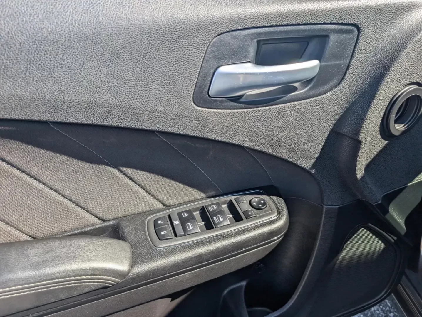 2021 /Black Dodge Charger SXT (2C3CDXBGXMH) with an Other engine, located at 3959 U.S. 80 W, Phenix City, AL, 36870, (334) 297-4885, 32.469296, -85.135185 - **Unleash the Thrill of the Open Road with This 2021 Dodge Charger SXT!**<br /> <br /> Are you ready to elevate your driving experience? Whether you're commuting to work, heading out for a weekend adventure, or just enjoying the thrill of the open road, the 2021 Dodge Charger SXT is the perfect vehi - Photo#8