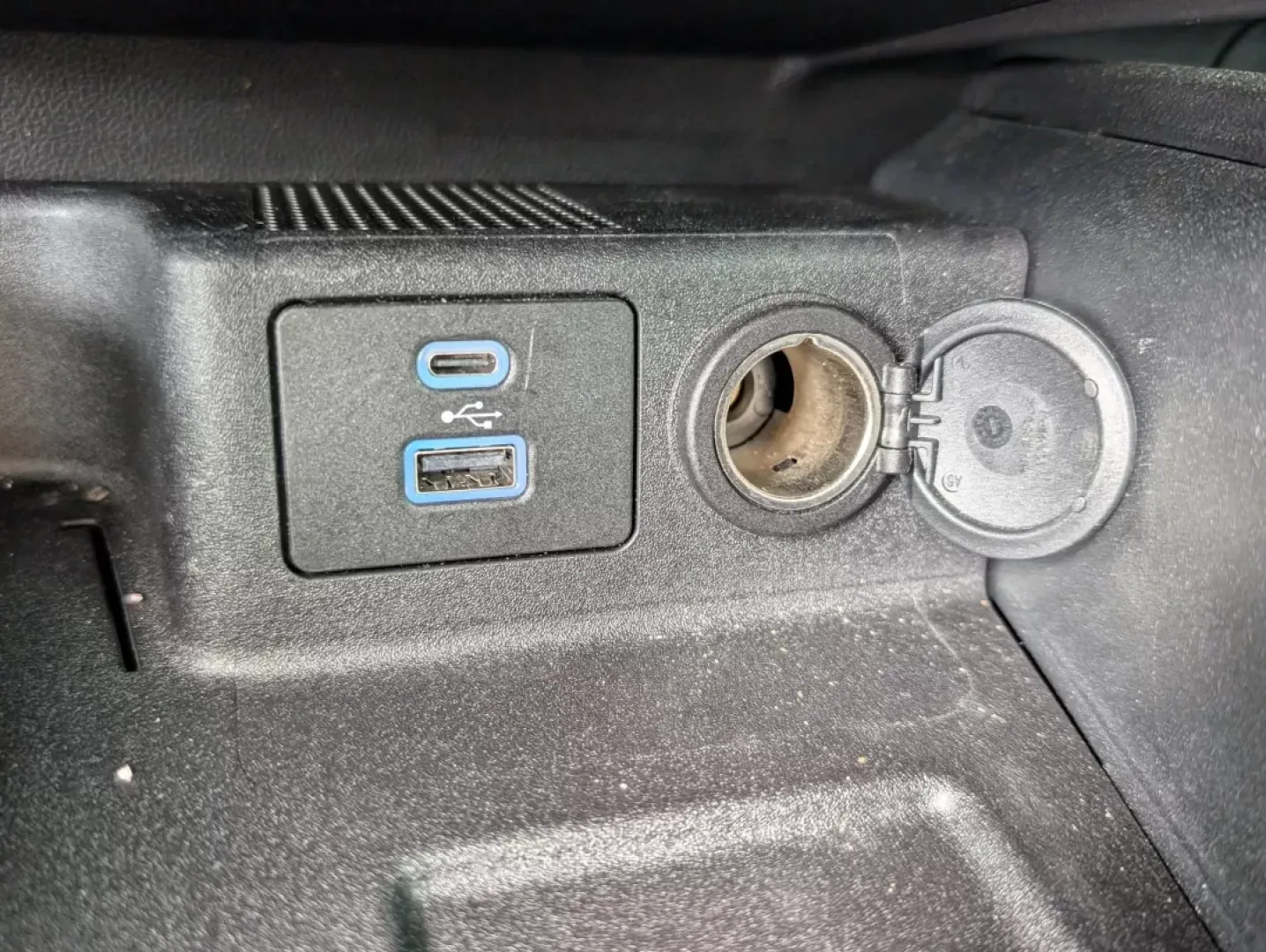 2021 Ford Bronco Sport Big Bend (3FMCR9B67MR) with an Other engine, located at 7000 Northlake Connector, Columbus, GA, 31904, (706) 987-8085, 32.524975, -84.978134 - **Unleash Your Adventurous Spirit with the 2021 Ford Bronco Sport Big Bend at Gils Auto!**<br /> <br /> Are you ready to elevate your weekend adventures and daily commute? The 2021 Ford Bronco Sport Big Bend is not just a vehicle; it's a gateway to exploration and excitement. With its rugged design - Photo#12