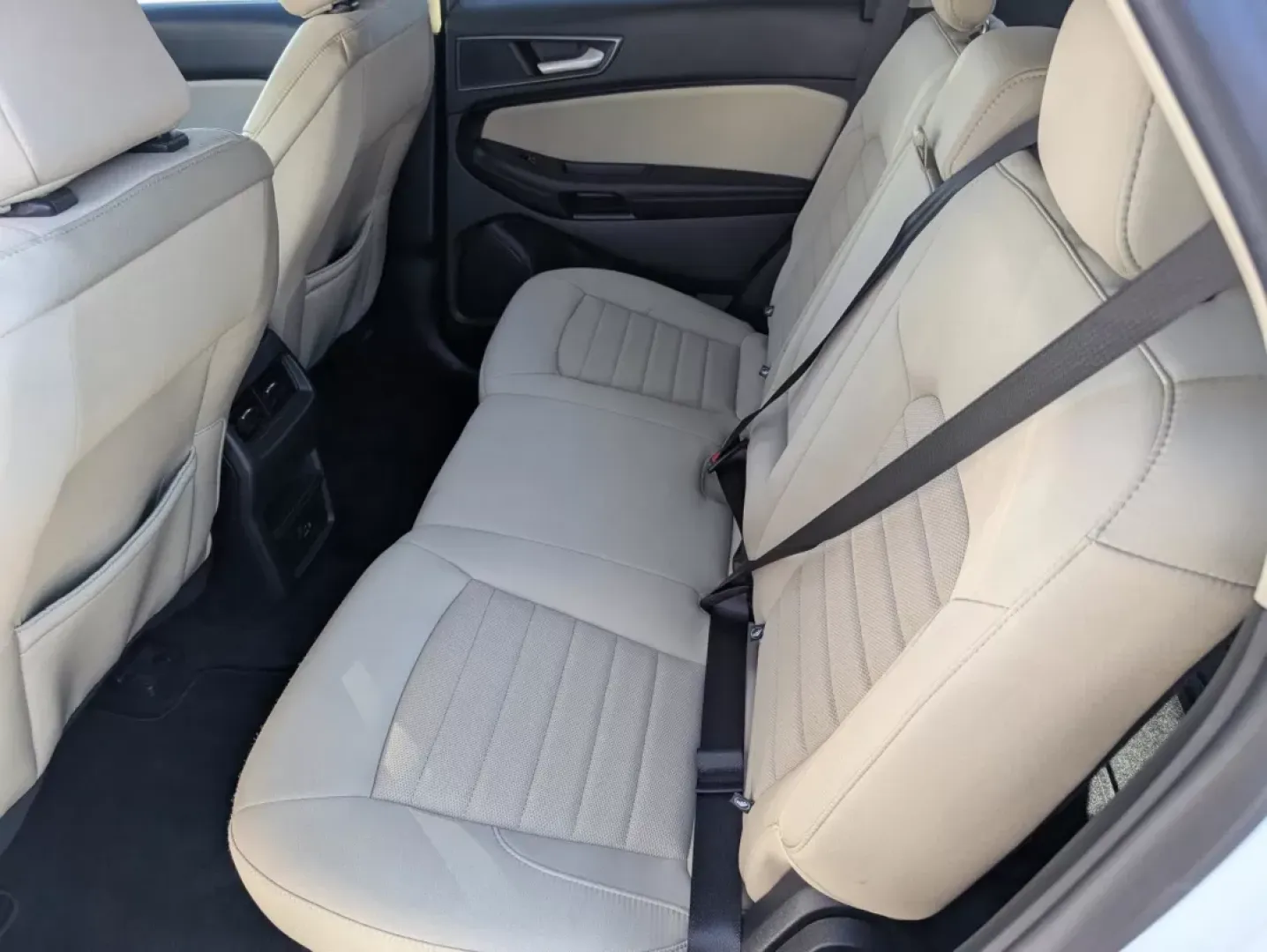 2021 Ford Edge SE (2FMPK3G99MB) with an Other engine, located at 5115 14th Ave., Columbus, GA, 31904, (706) 323-0345, 32.511494, -84.971046 - Are you in the market for a reliable and stylish SUV that fits your active lifestyle? Look no further than this 2021 Ford Edge SE, available now at Gils Auto in Phenix City, AL! With its spacious interior and impressive fuel efficiency, this SUV is perfect for growing families, daily commuters, or a - Photo#12