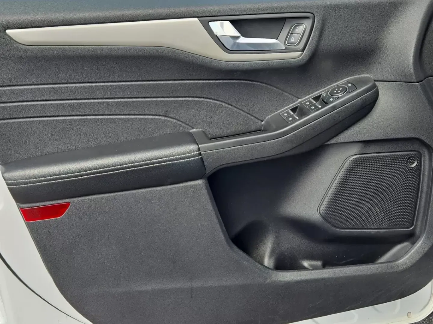 2021 Ford Escape SE (1FMCU0G62MU) with an Other engine, located at 521 Old Farm Lane Rd, Prattville, AL, 36066, (334) 325-1505, 32.482460, -86.416367 - ### Adventure Awaits: Discover the 2021 Ford Escape SE at Gils Auto - Prattville<br /> <br /> Are you ready to elevate your daily commute or embark on an unforgettable road trip? The 2021 Ford Escape SE is your perfect companion for every journey, boasting style, versatility, and modern features tha - Photo#9