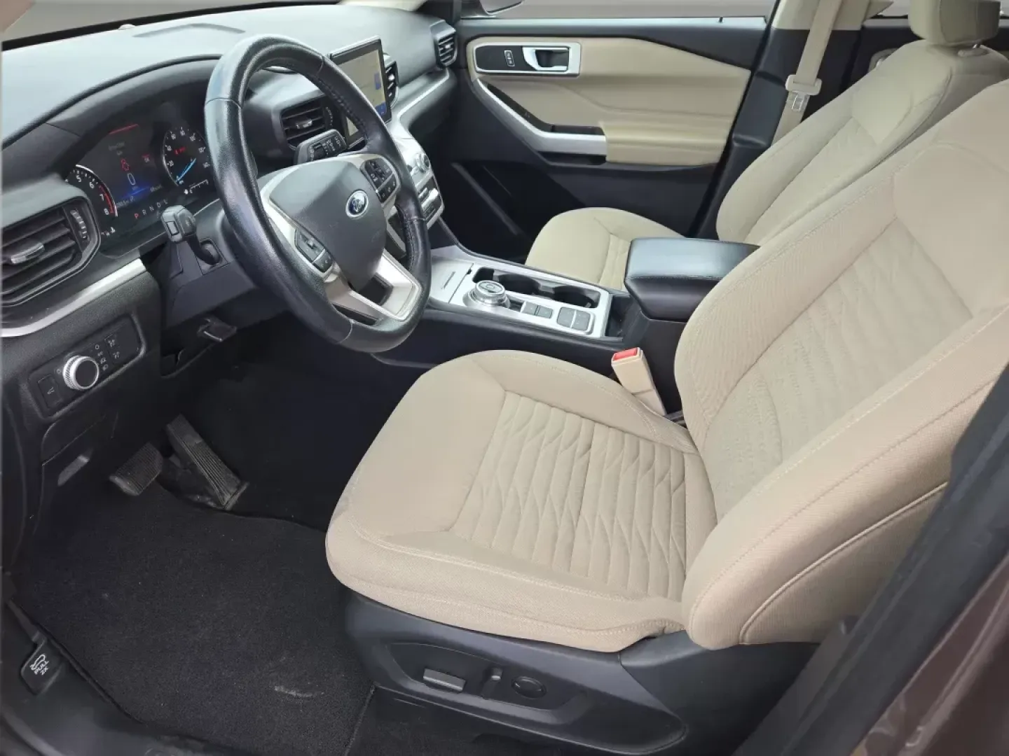 2021 Ford Explorer XLT (1FMSK7DH2MG) with an Other engine, located at 7000 Northlake Connector, Columbus, GA, 31904, (706) 987-8085, 32.524975, -84.978134 - ### Discover Your Next Adventure: 2021 Ford Explorer XLT at Gils Auto - Columbus #2<br /> <br /> Are you ready to elevate your family outings, weekend getaways, or daily commutes? The 2021 Ford Explorer XLT is the perfect SUV for those seeking a blend of comfort, performance, and versatility. With i - Photo#11