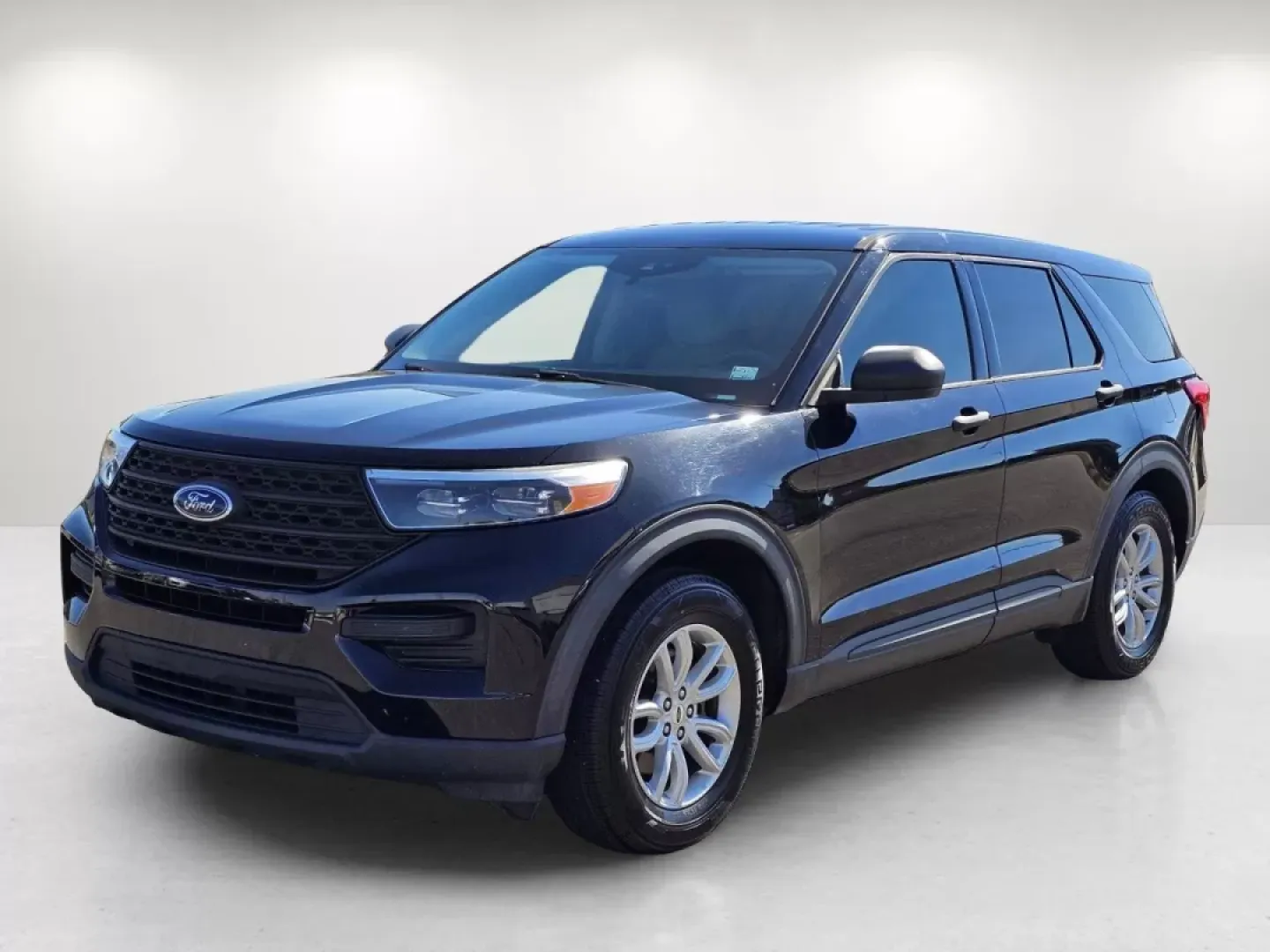 2021 Ford Explorer Base (1FMSK7BH0MG) with an Other engine, located at 5115 14th Ave., Columbus, GA, 31904, (706) 323-0345, 32.511494, -84.971046 - **Adventure Awaits with the 2021 Ford Explorer! Perfectly Equipped for Families and Road Trips!**<br /> <br /> Are you ready to elevate your family adventures or daily commutes? Look no further than this stunning 2021 Ford Explorer, available now at Gils Auto in Prattville, AL. This versatile SUV, w - Photo#0