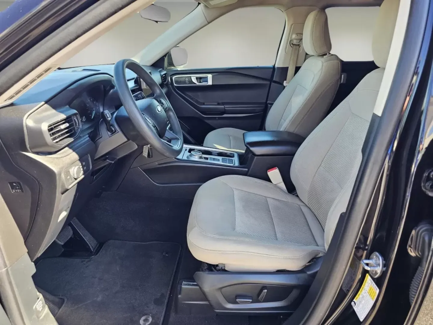 2021 Ford Explorer Base (1FMSK7BH0MG) with an Other engine, located at 5115 14th Ave., Columbus, GA, 31904, (706) 323-0345, 32.511494, -84.971046 - **Adventure Awaits with the 2021 Ford Explorer! Perfectly Equipped for Families and Road Trips!**<br /> <br /> Are you ready to elevate your family adventures or daily commutes? Look no further than this stunning 2021 Ford Explorer, available now at Gils Auto in Prattville, AL. This versatile SUV, w - Photo#9