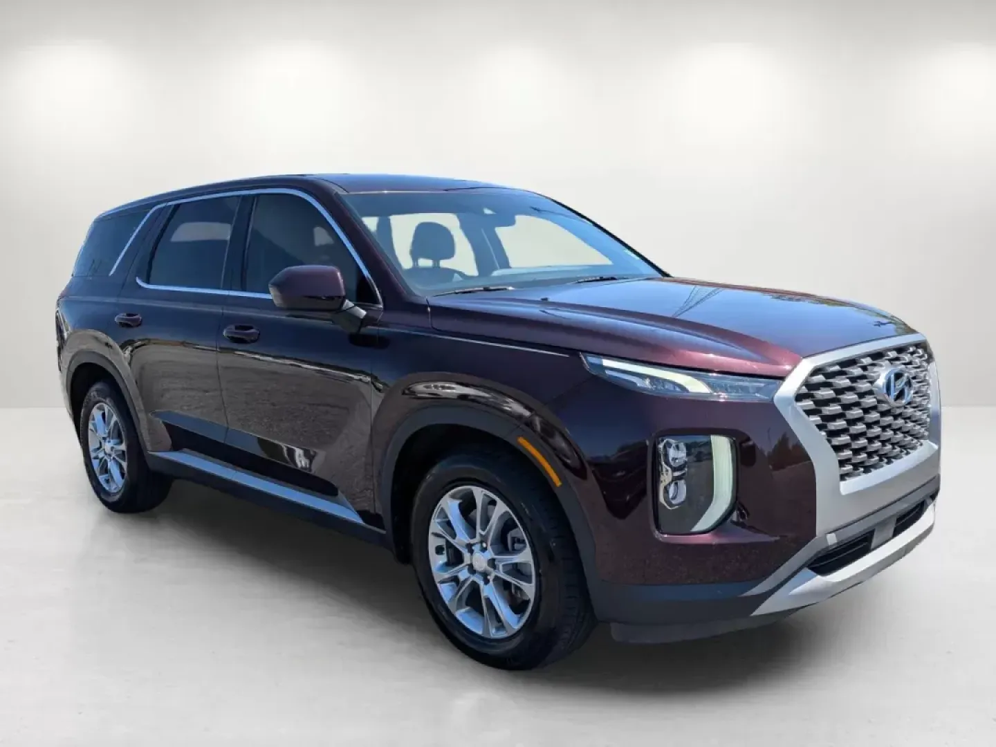 2021 /Gray Hyundai Palisade SE (KM8R1DHE1MU) with an Other engine, located at 5115 14th Ave., Columbus, GA, 31904, (706) 323-0345, 32.511494, -84.971046 - **Drive Your Next Adventure in Style with the 2021 Hyundai Palisade SE!**<br /> <br /> Are you ready to elevate your family road trips or weekend getaways? The 2021 Hyundai Palisade SE is the SUV that combines style, comfort, and practicality, making it the perfect choice for growing families and ad - Photo#2