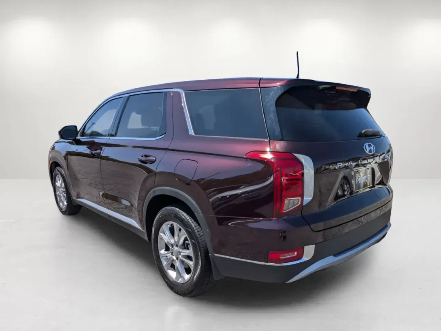 2021 /Gray Hyundai Palisade SE (KM8R1DHE1MU) with an Other engine, located at 5115 14th Ave., Columbus, GA, 31904, (706) 323-0345, 32.511494, -84.971046 - **Drive Your Next Adventure in Style with the 2021 Hyundai Palisade SE!**<br /> <br /> Are you ready to elevate your family road trips or weekend getaways? The 2021 Hyundai Palisade SE is the SUV that combines style, comfort, and practicality, making it the perfect choice for growing families and ad - Photo#6