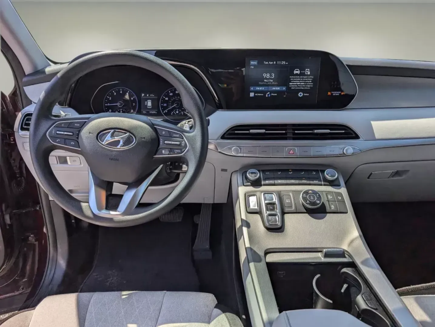 2021 /Gray Hyundai Palisade SE (KM8R1DHE1MU) with an Other engine, located at 5115 14th Ave., Columbus, GA, 31904, (706) 323-0345, 32.511494, -84.971046 - **Drive Your Next Adventure in Style with the 2021 Hyundai Palisade SE!**<br /> <br /> Are you ready to elevate your family road trips or weekend getaways? The 2021 Hyundai Palisade SE is the SUV that combines style, comfort, and practicality, making it the perfect choice for growing families and ad - Photo#12