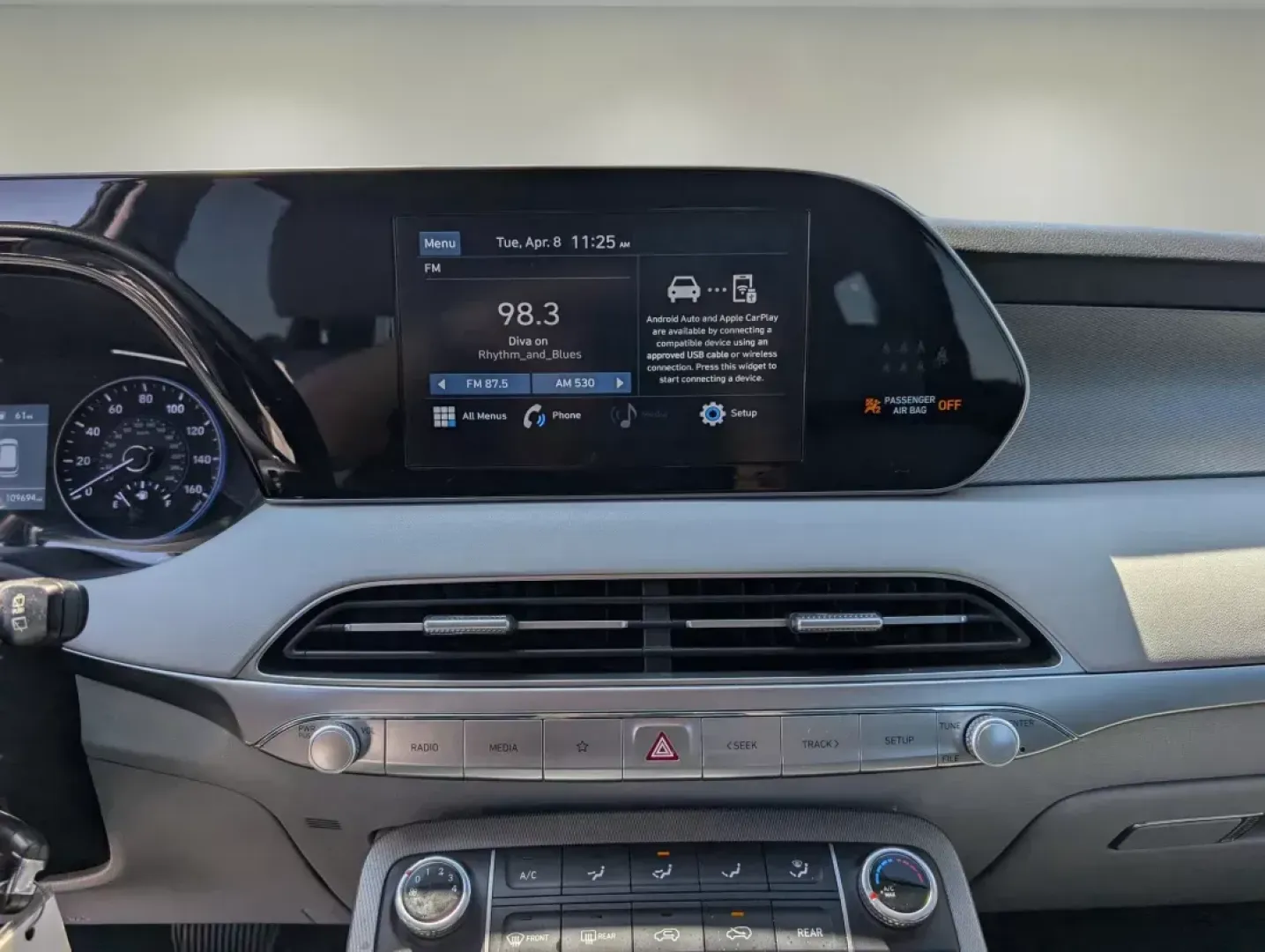 2021 /Gray Hyundai Palisade SE (KM8R1DHE1MU) with an Other engine, located at 5115 14th Ave., Columbus, GA, 31904, (706) 323-0345, 32.511494, -84.971046 - **Drive Your Next Adventure in Style with the 2021 Hyundai Palisade SE!**<br /> <br /> Are you ready to elevate your family road trips or weekend getaways? The 2021 Hyundai Palisade SE is the SUV that combines style, comfort, and practicality, making it the perfect choice for growing families and ad - Photo#16