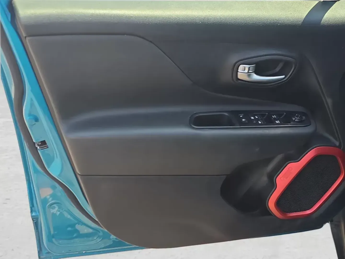 2021 /Black Jeep Renegade Trailhawk (ZACNJDC14MP) with an Intercooled Turbo Premium Unleaded I-4 1.3 L/81 engine, 9-Speed Automatic w/OD transmission, located at 521 Old Farm Lane Rd, Prattville, AL, 36066, (334) 325-1505, 32.482460, -86.416367 - 2021 Jeep Renegade Trailhawk - Photo#13