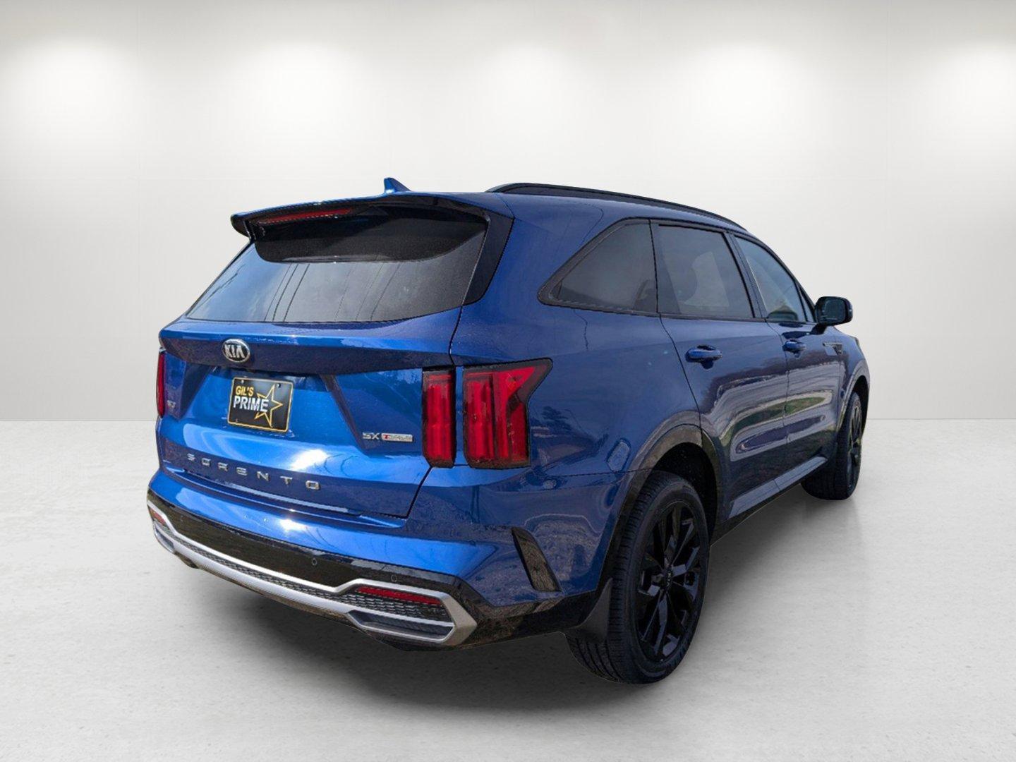 2021 /Black Kia Sorento SX (5XYRKDLFXMG) with an Intercooled Turbo Regular Unleaded I-4 2.5 L/152 engine, 8-Speed Auto-Shift Manual w/OD transmission, located at 521 Old Farm Lane Rd, Prattville, AL, 36066, (334) 325-1505, 32.482460, -86.416367 - 2021 Kia Sorento SX - Photo#4