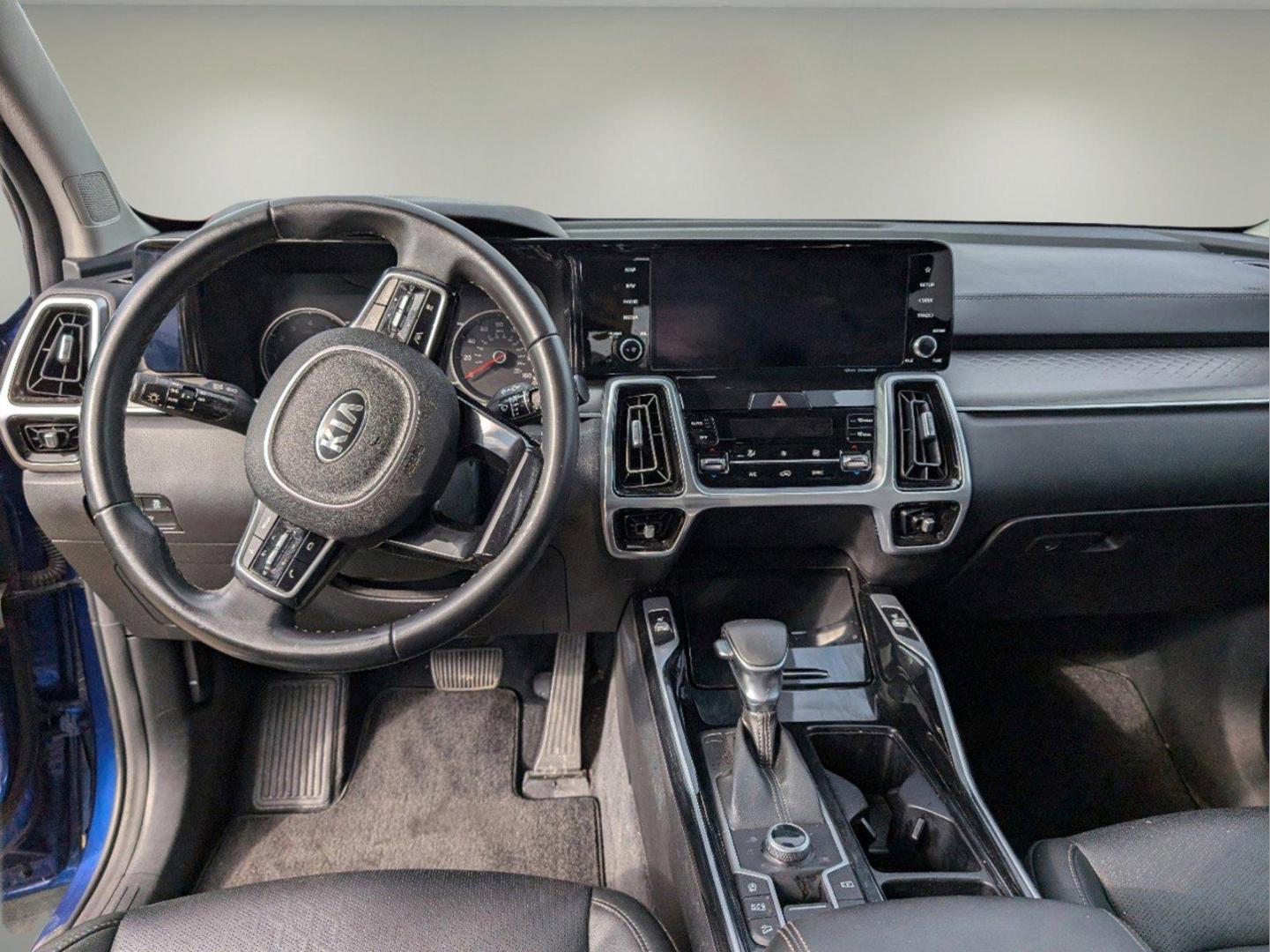 2021 /Black Kia Sorento SX (5XYRKDLFXMG) with an Intercooled Turbo Regular Unleaded I-4 2.5 L/152 engine, 8-Speed Auto-Shift Manual w/OD transmission, located at 521 Old Farm Lane Rd, Prattville, AL, 36066, (334) 325-1505, 32.482460, -86.416367 - 2021 Kia Sorento SX - Photo#12
