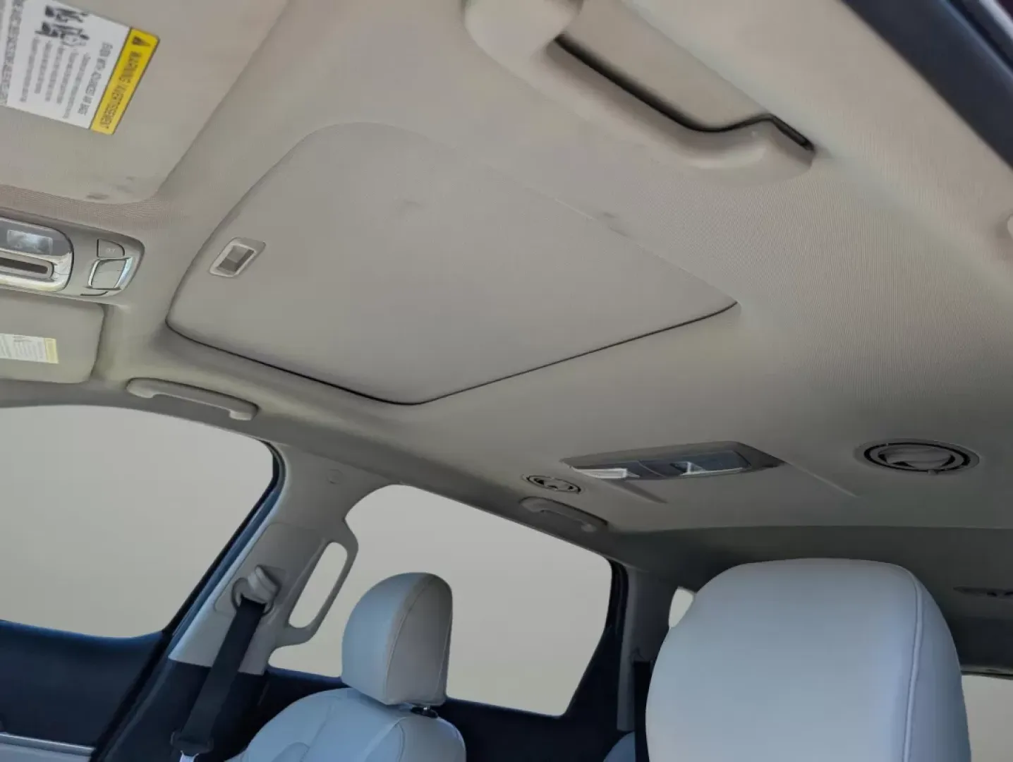 2021 /Gray Kia Telluride S (5XYP6DHC1MG) with an Other engine, located at 521 Old Farm Lane Rd, Prattville, AL, 36066, (334) 325-1505, 32.482460, -86.416367 - **Discover Your Next Adventure with the 2021 Kia Telluride S at Gils Auto in Phenix City, AL!**<br /> <br /> Are you ready to elevate your family road trips, weekend getaways, or daily commutes? The 2021 Kia Telluride S is the perfect companion for anyone seeking a blend of style, space, and advance - Photo#11