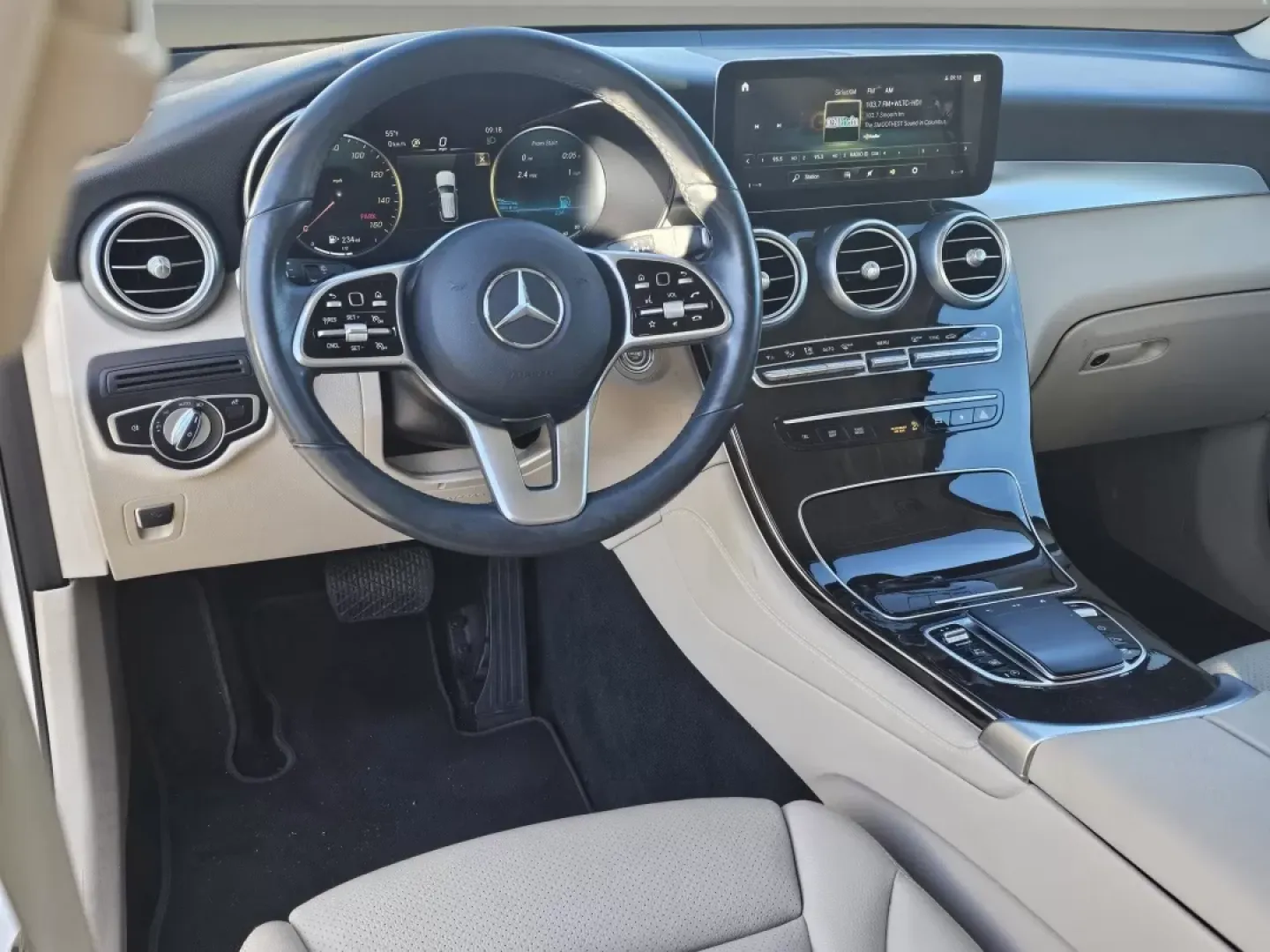 2021 Mercedes-Benz GLC GLC 300 (W1N0G8DB9MV) with an Other engine, located at 5115 14th Ave., Columbus, GA, 31904, (706) 323-0345, 32.511494, -84.971046 - ### Adventure Awaits with the 2021 Mercedes-Benz GLC 300 at Gils Auto!<br /> <br /> Are you ready to elevate your driving experience? Whether you're navigating the bustling streets of Phenix City, AL, commuting to work, or taking weekend road trips with family and friends, the 2021 Mercedes-Benz GLC - Photo#14