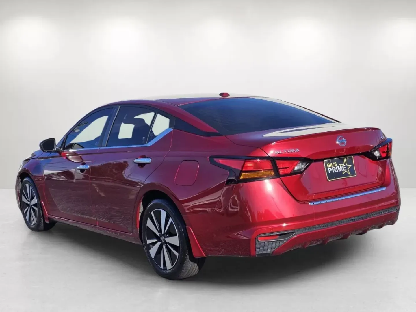 2021 /Charcoal Nissan Altima 2.5 SV (1N4BL4DV8MN) with an Other engine, located at 1430 Gateway Drive, Opelika, AL, 36801, (334) 239-0944, 32.637871, -85.409790 - **Discover Your Perfect Ride: 2021 Nissan Altima 2.5 SV Designed for Dynamic Lifestyles!**<br /> <br /> Are you seeking a reliable sedan that seamlessly transitions from your daily commute to weekend adventures? Look no further than this stunning 2021 Nissan Altima 2.5 SV, now available at Gils Aut - Photo#6