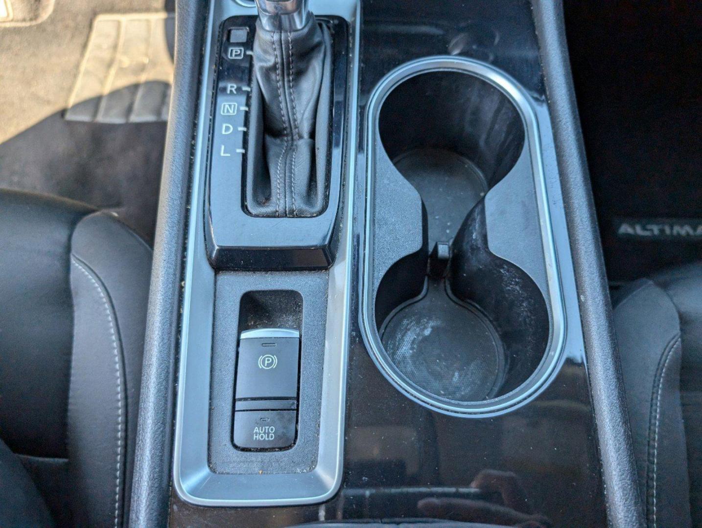 2021 /Charcoal Nissan Altima 2.5 SV (1N4BL4DVXMN) with an Regular Unleaded I-4 2.5 L/152 engine, 1-Speed CVT w/OD transmission, located at 7000 Northlake Connector, Columbus, GA, 31904, (706) 987-8085, 32.524975, -84.978134 - 2021 Nissan Altima 2.5 SV - Photo#13
