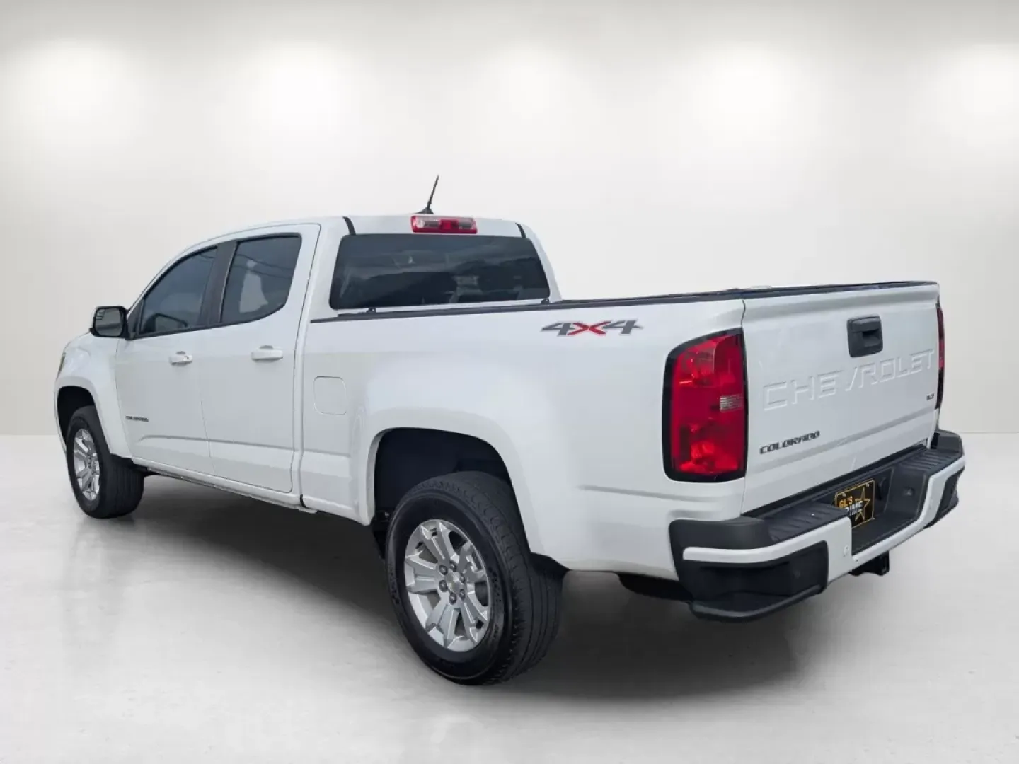 2022 /Jet Black Chevrolet Colorado 4WD LT (1GCGTCEN8N1) with an Other engine, located at 7000 Northlake Connector, Columbus, GA, 31904, (706) 987-8085, 32.524975, -84.978134 - **Explore New Heights with the 2022 Chevrolet Colorado at Gils Auto in Phenix City, AL!**<br /> <br /> Are you ready to elevate your adventures or tackle everyday errands with confidence? The 2022 Chevrolet Colorado Crew Cab Pickup is designed for those who crave versatility, making it perfect for g - Photo#7